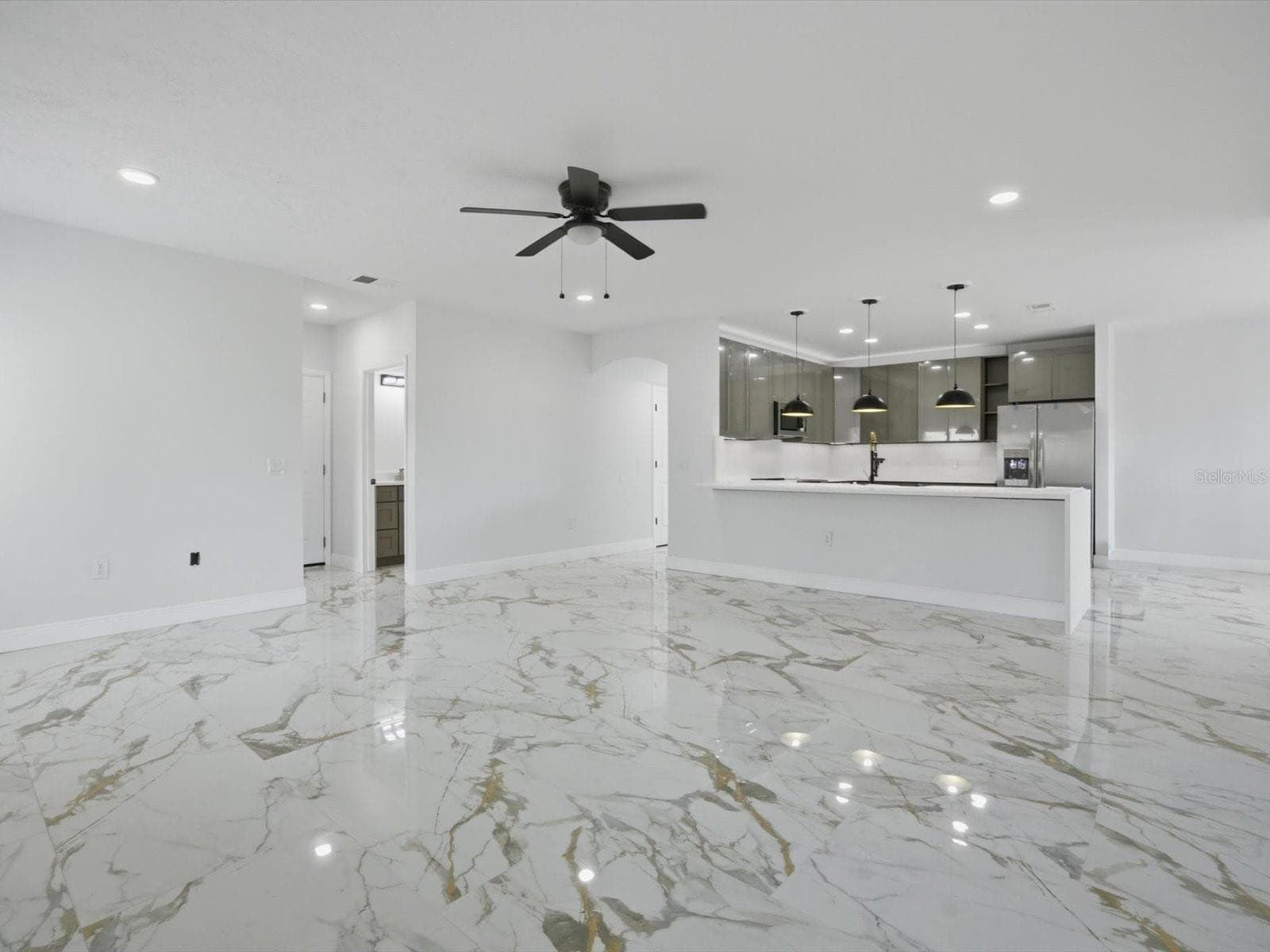 Single Family Residence at 207 REDWOOD BARK TRL, KISSIMMEE, photo 15 of 50