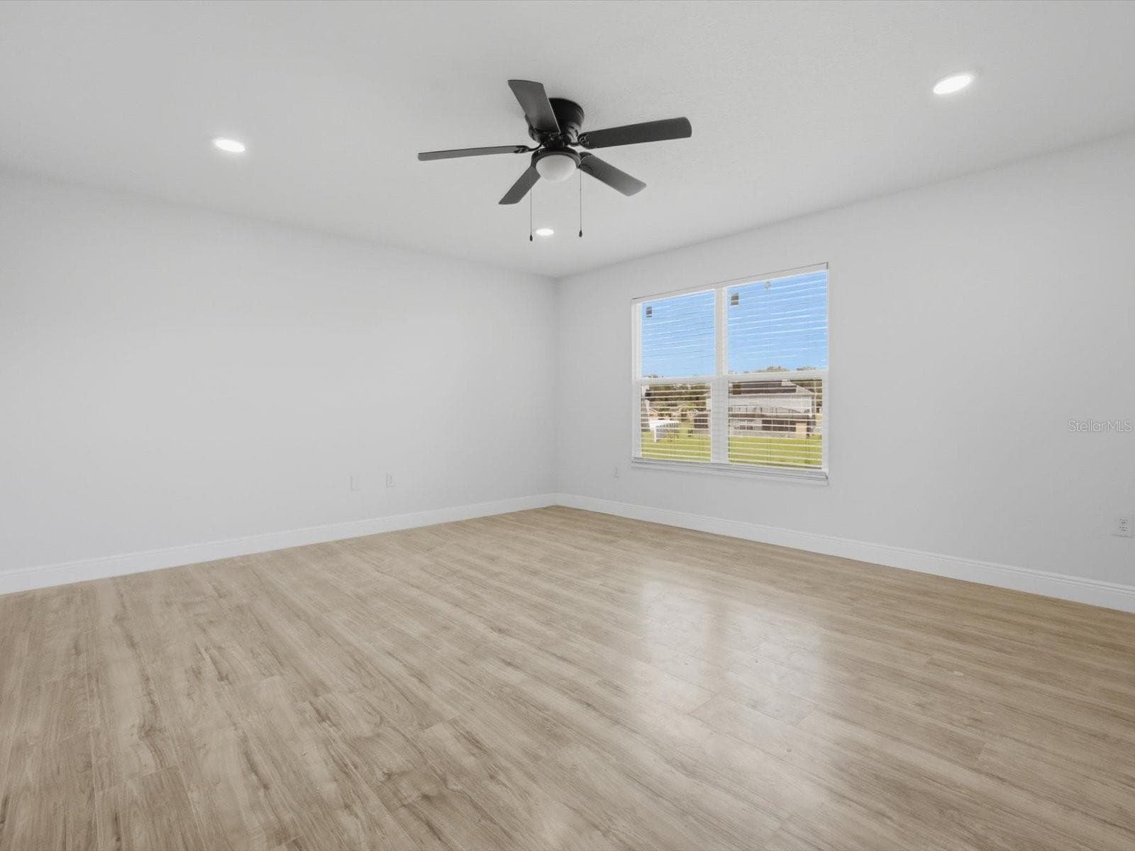 Single Family Residence at 207 REDWOOD BARK TRL, KISSIMMEE, photo 29 of 50