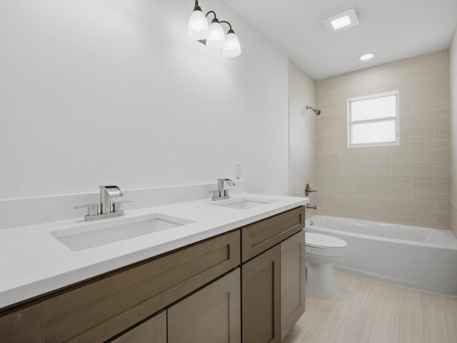 Single Family Residence at 207 REDWOOD BARK TRL, KISSIMMEE, photo 34 of 50