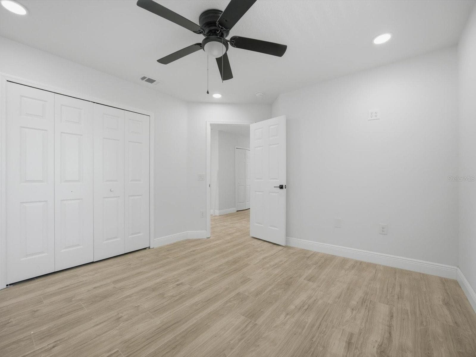 Single Family Residence at 207 REDWOOD BARK TRL, KISSIMMEE, photo 36 of 50