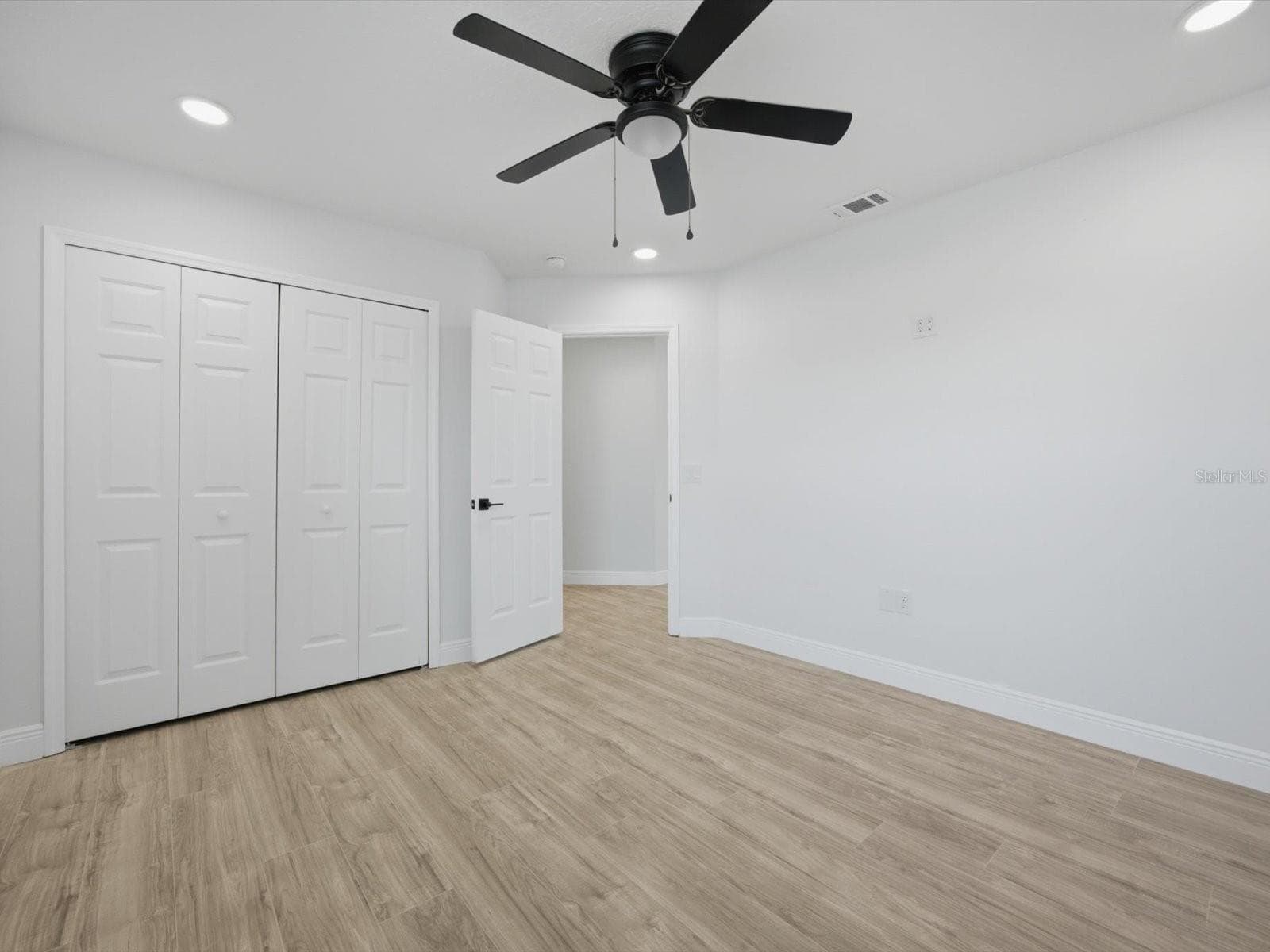 Single Family Residence at 207 REDWOOD BARK TRL, KISSIMMEE, photo 38 of 50