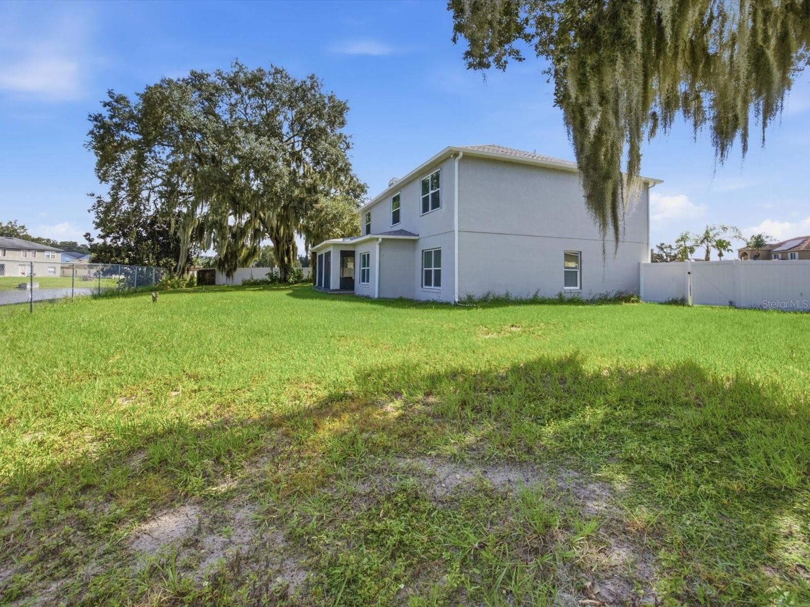 Single Family Residence at 207 REDWOOD BARK TRL, KISSIMMEE, photo 45 of 50