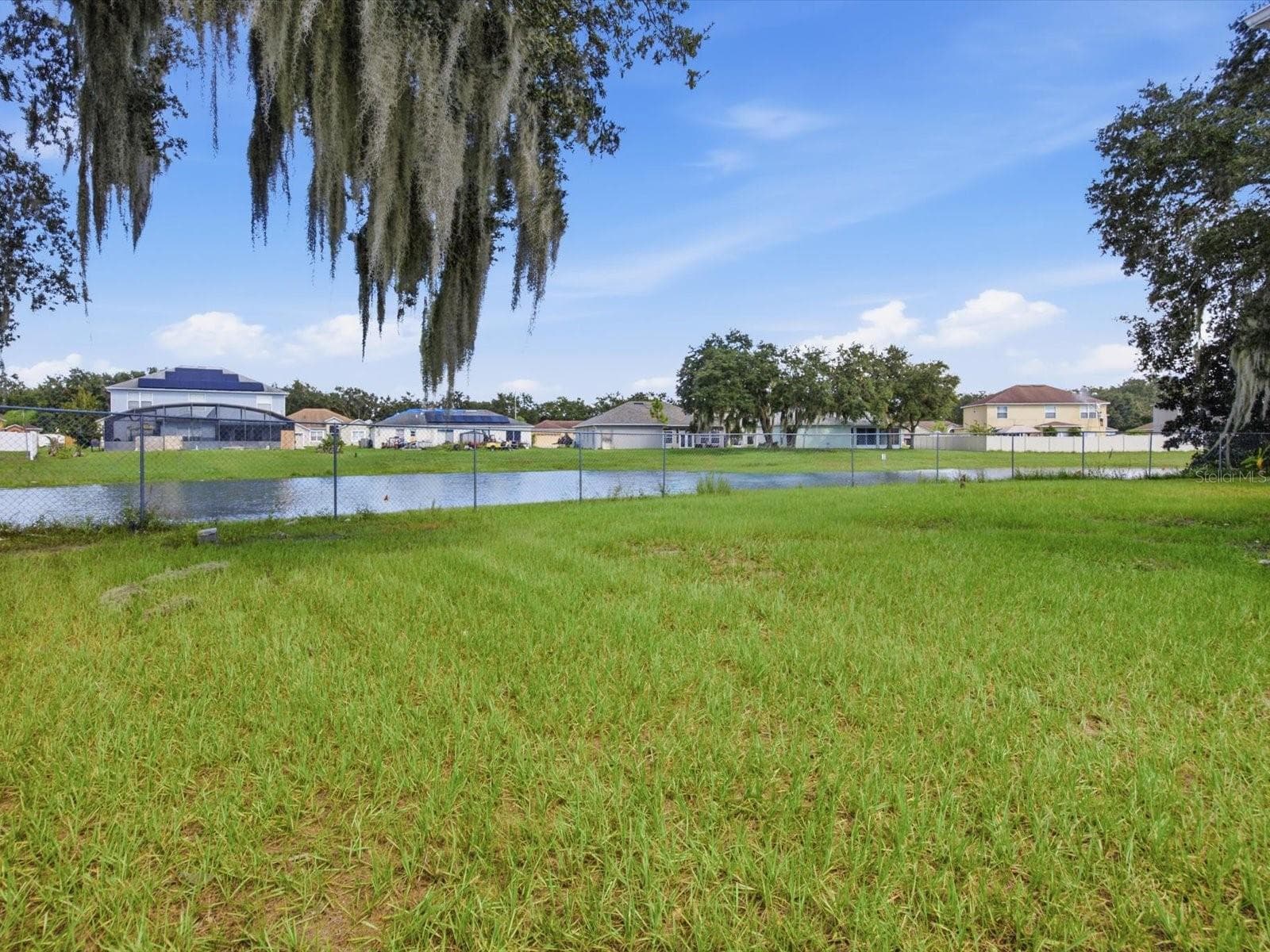 Single Family Residence at 207 REDWOOD BARK TRL, KISSIMMEE, photo 46 of 50