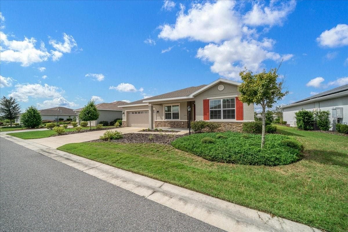 Single Family Residence at 9070 SW 106TH AVE, OCALA, photo 4 of 65