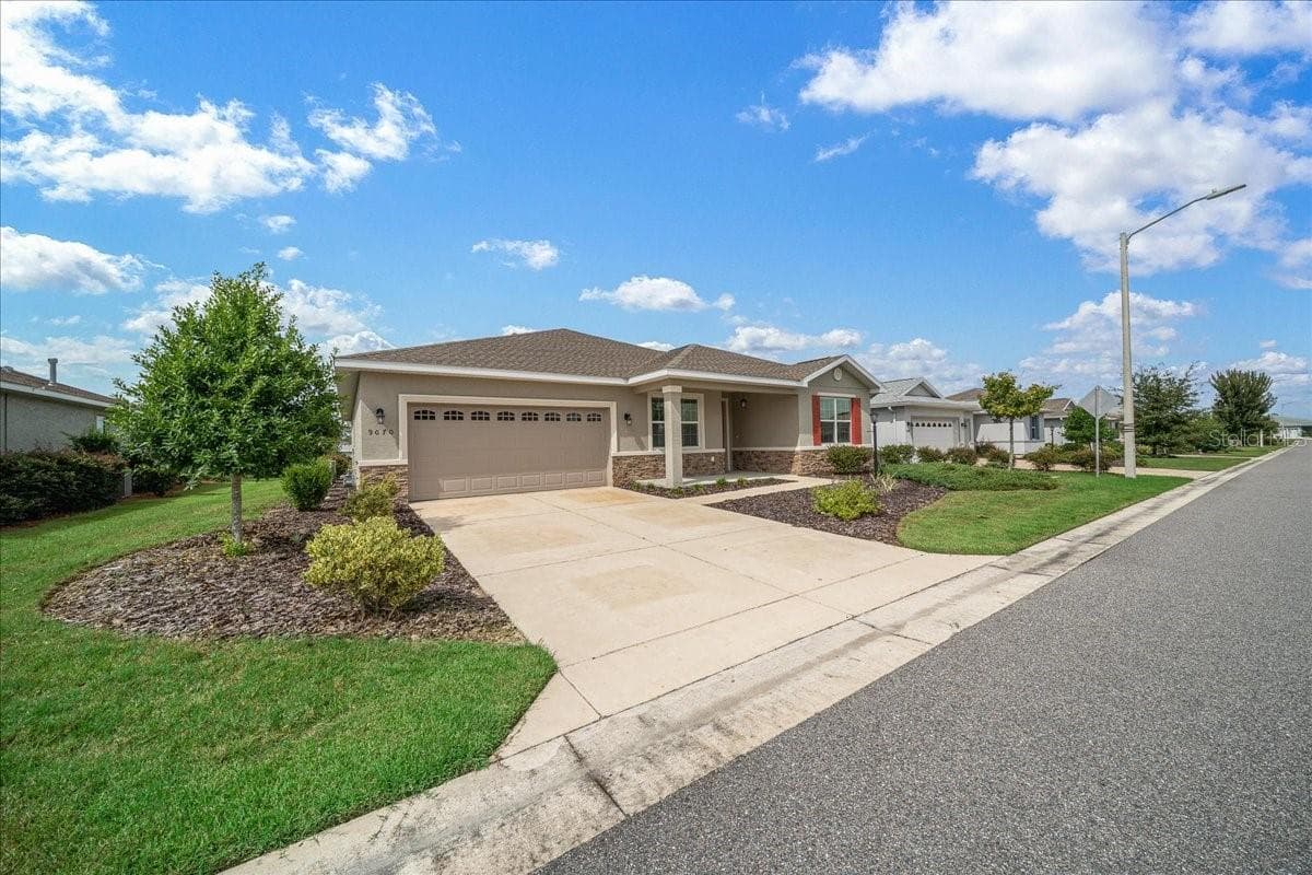 Single Family Residence at 9070 SW 106TH AVE, OCALA, photo 5 of 65