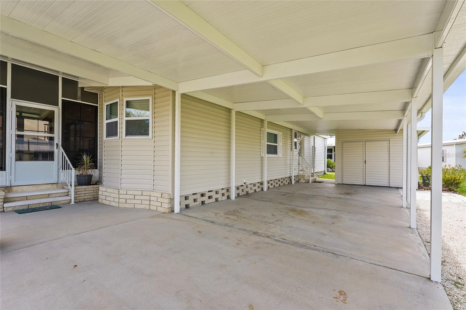 Condominium at 8470 IMPERIAL CIR, PALMETTO, photo 38 of 82