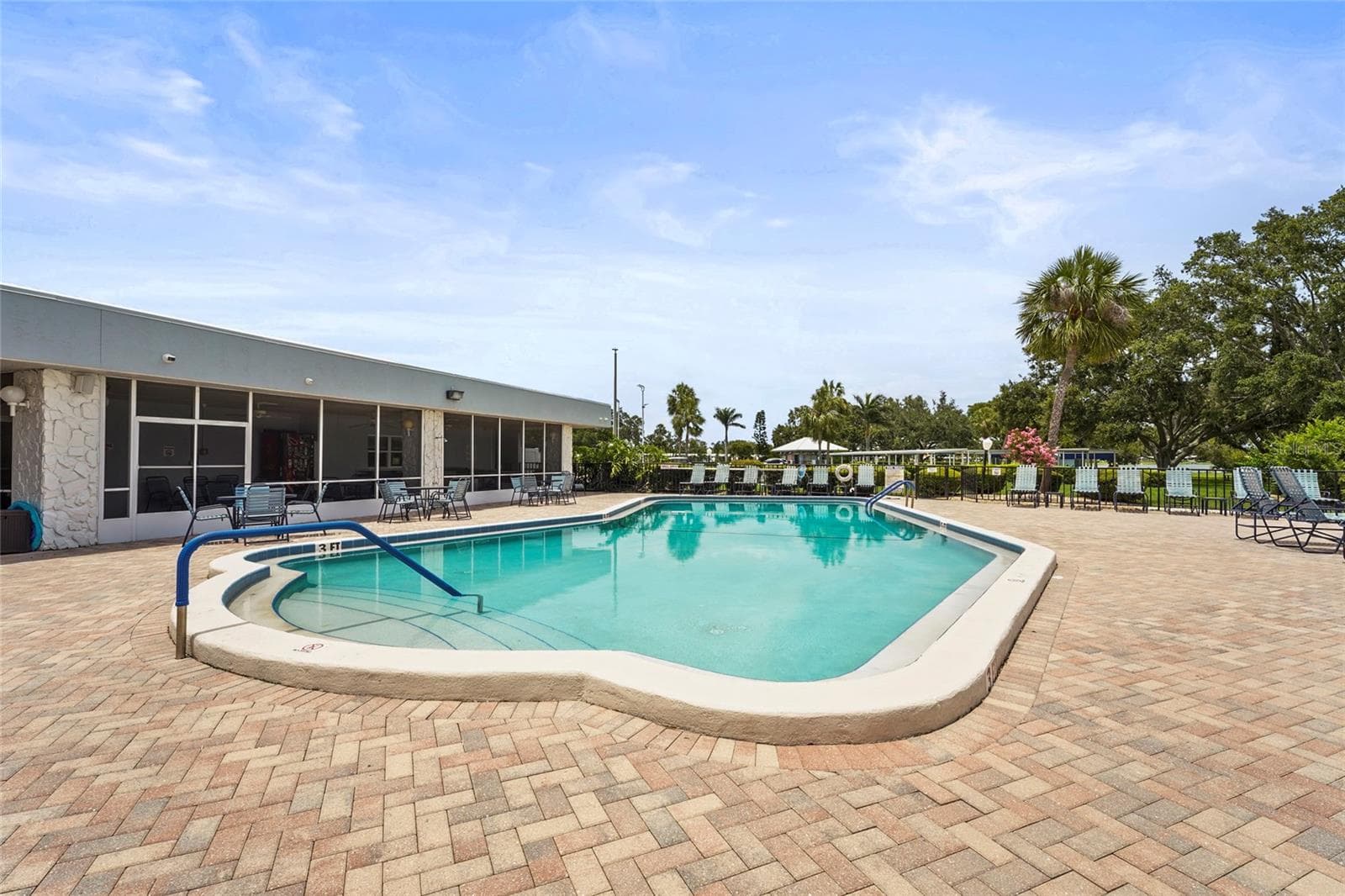Condominium at 8470 IMPERIAL CIR, PALMETTO, photo 71 of 82