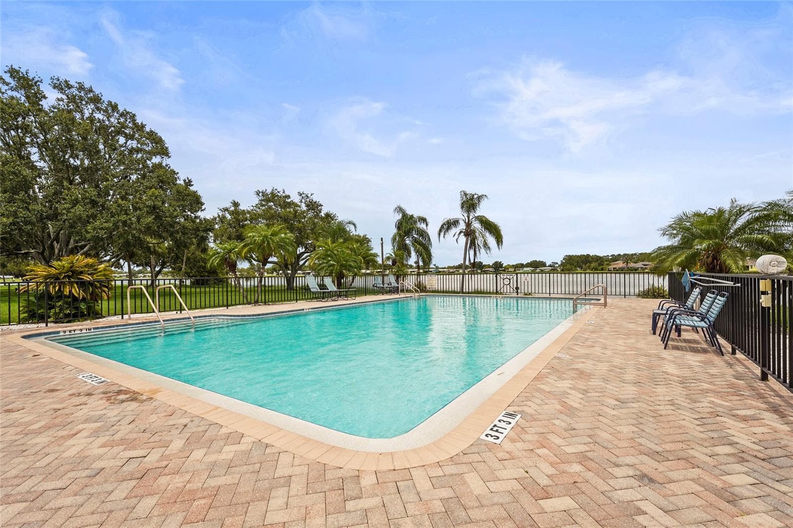 Condominium at 8470 IMPERIAL CIR, PALMETTO, photo 77 of 82