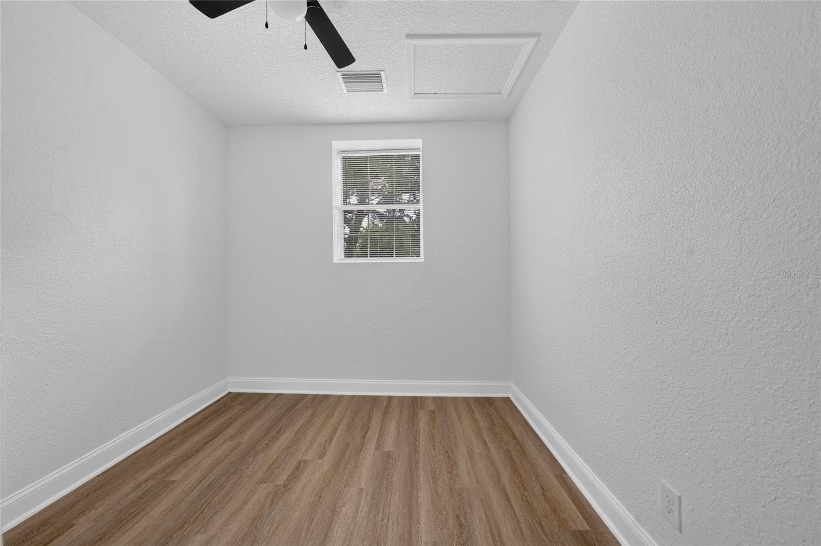 Single Family Residence at 675 MADEORE ST, ST AUGUSTINE, photo 10 of 29