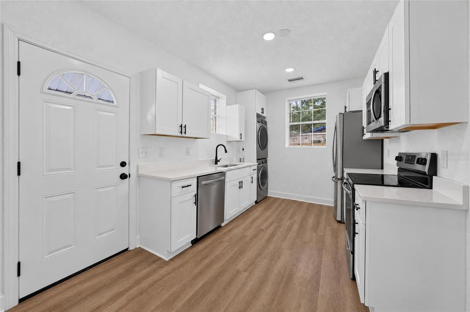 Virtually Staged - 675 MADEORE ST, ST AUGUSTINE