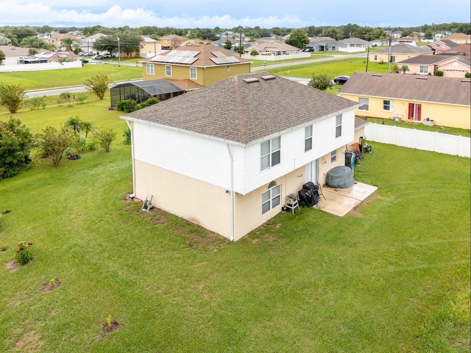 Single Family Residence at 203 AURELIA CT, KISSIMMEE, photo 3 of 35