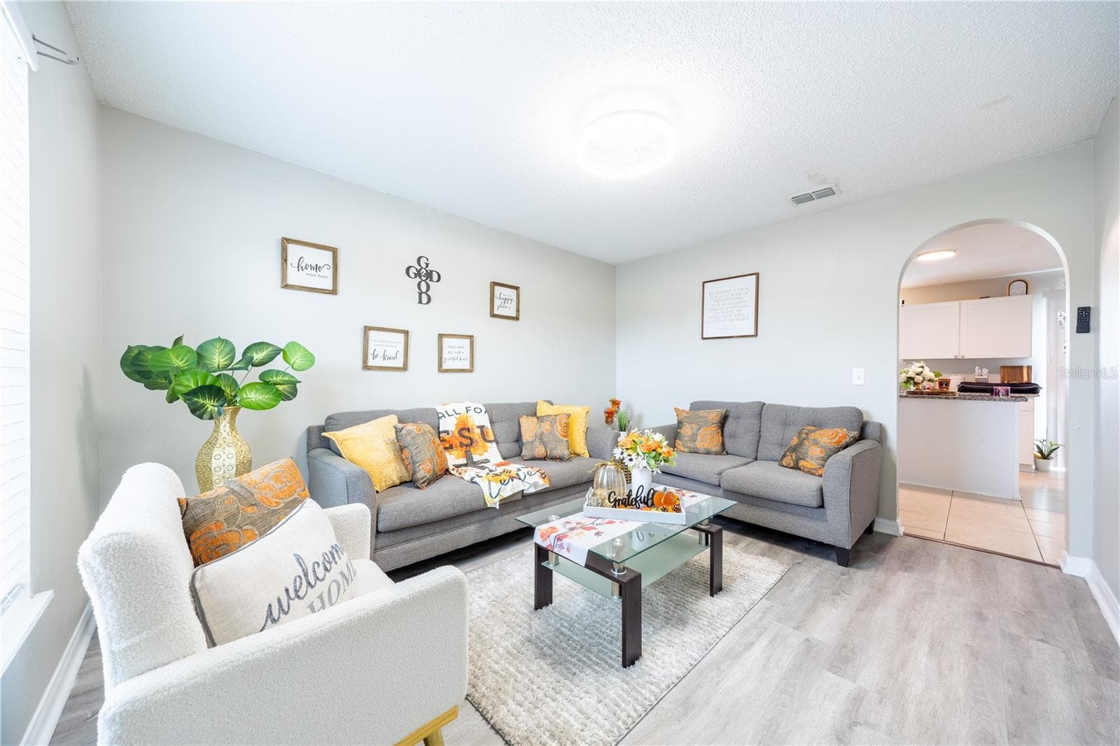 Single Family Residence at 203 AURELIA CT, KISSIMMEE, photo 10 of 35