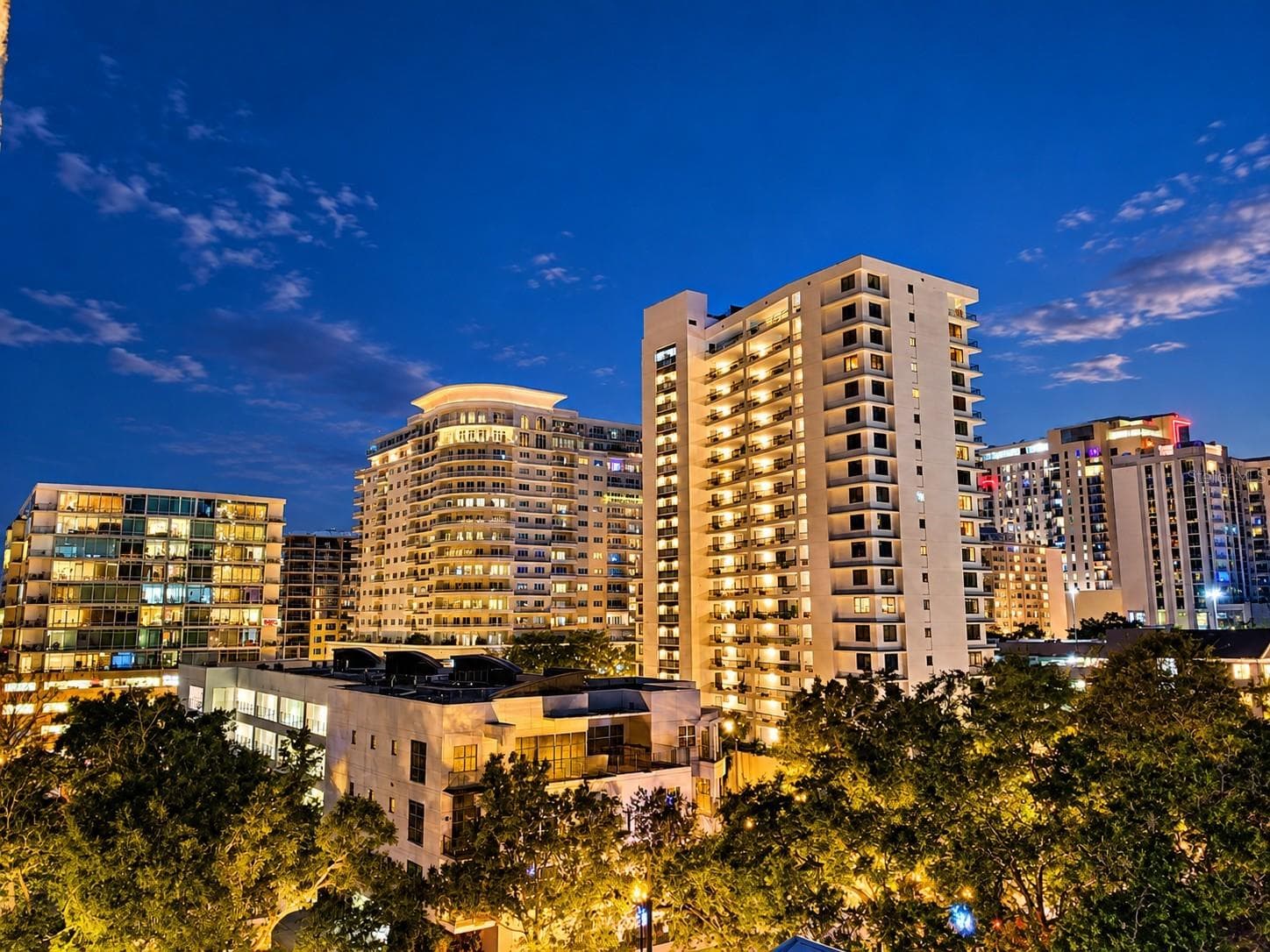 Condominium at 530 E CENTRAL BLVD #203, ORLANDO, photo 2 of 29
