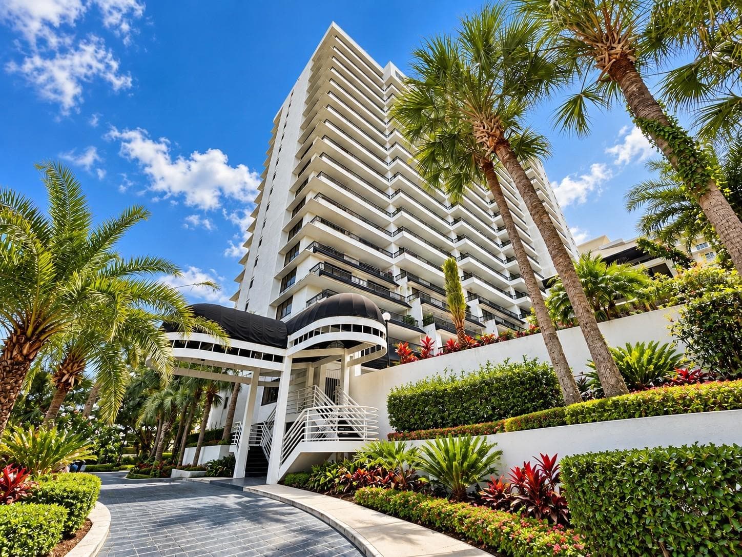 Condominium at 530 E CENTRAL BLVD #203, ORLANDO, photo 3 of 29