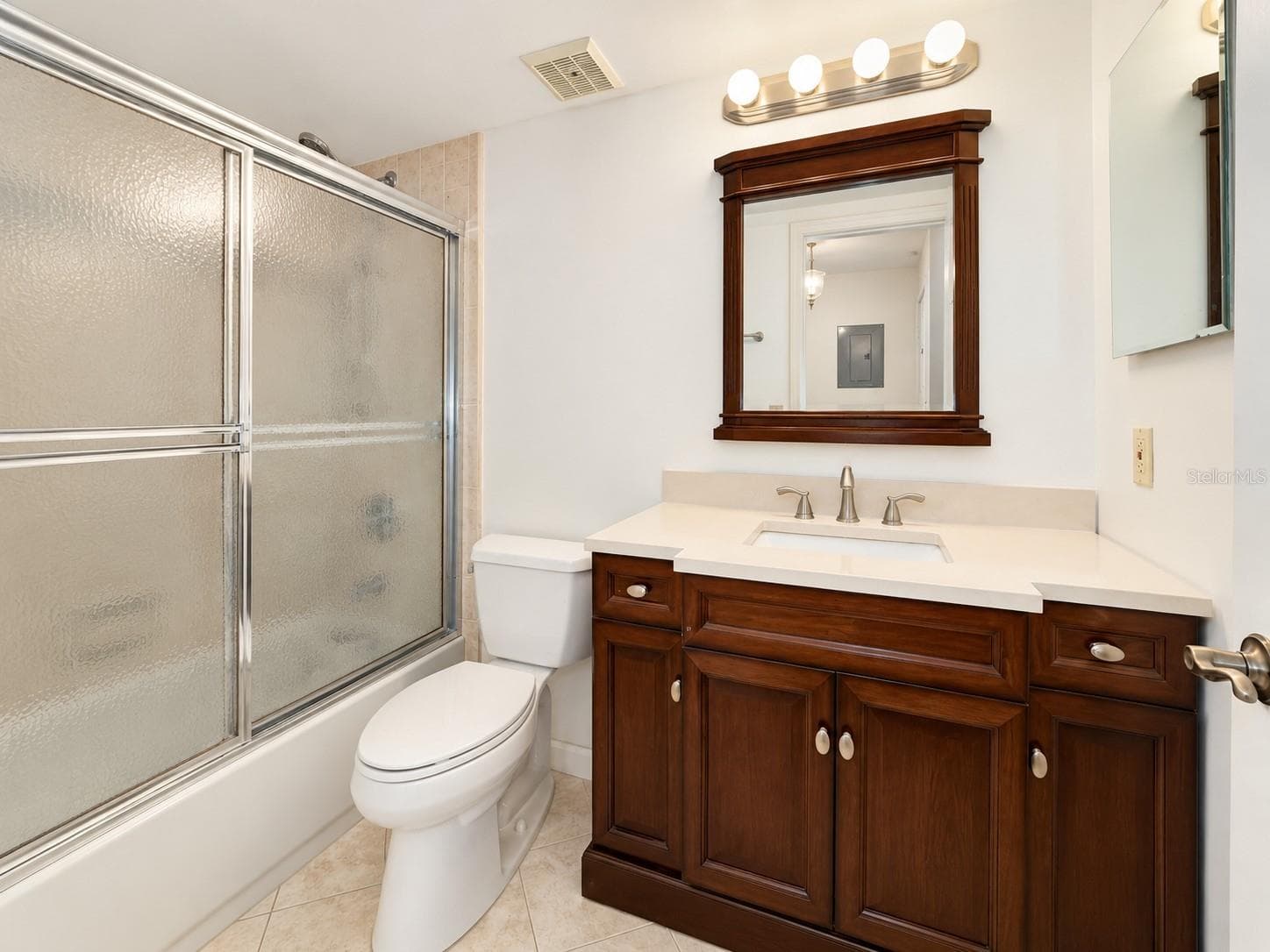 Condominium at 530 E CENTRAL BLVD #203, ORLANDO, photo 16 of 29