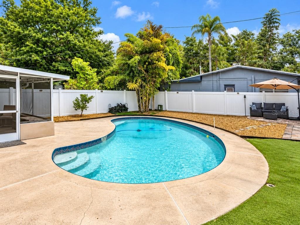 Pool & backyard angle 2 - 2429 PARK ST N, ST PETERSBURG