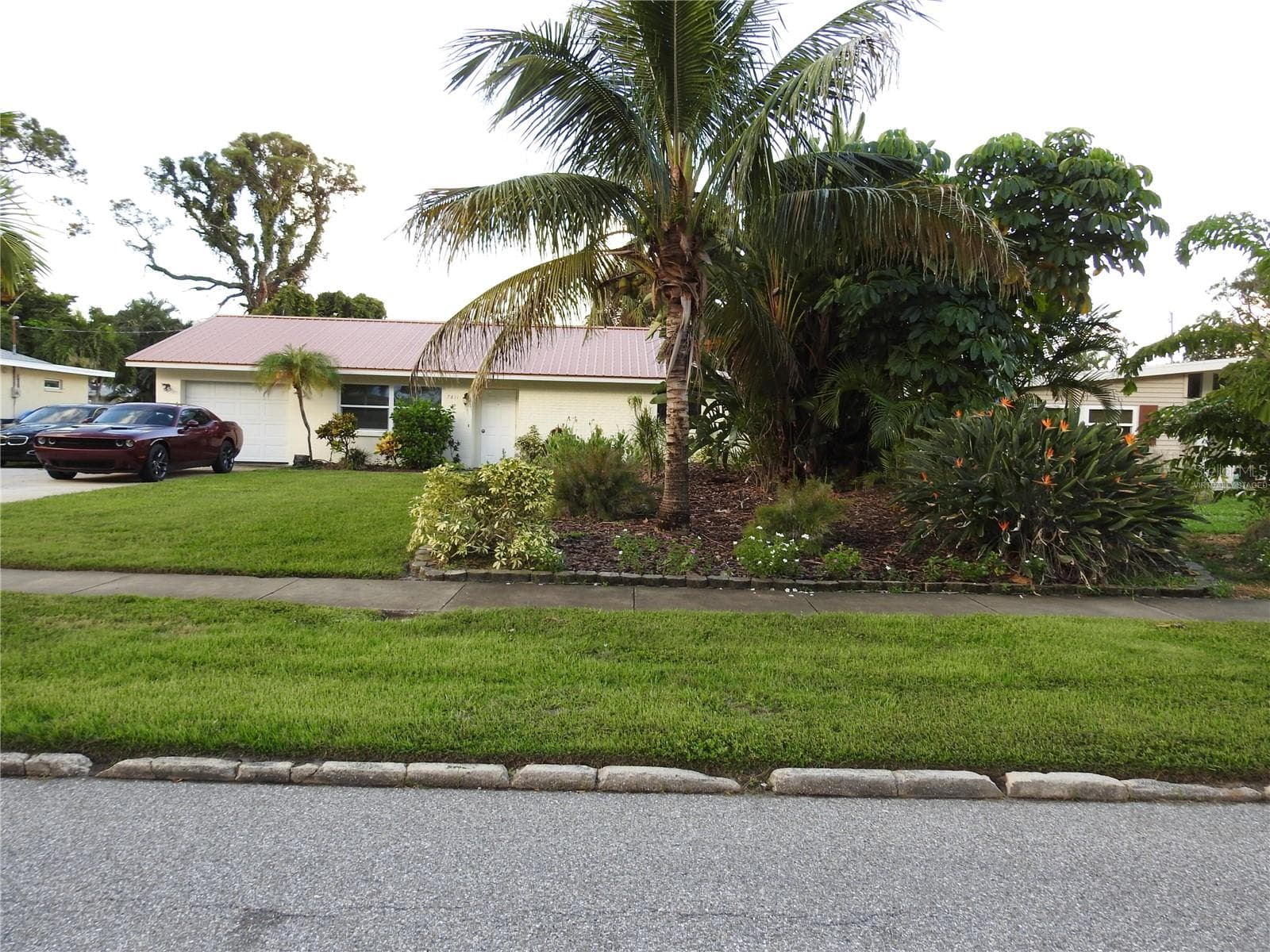 Virtually Staged - 7611 SENRAB DR, BRADENTON