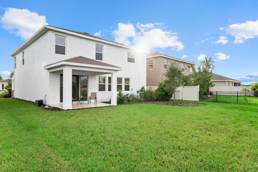 Single Family Residence at 5728 WOODLAND SAGE DR, SARASOTA, photo 38 of 46