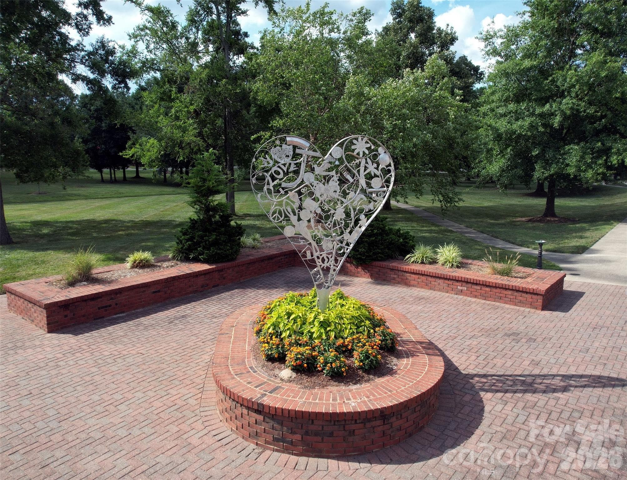 Village of Lake Park - 7007 Creft Circle, Indian Trail