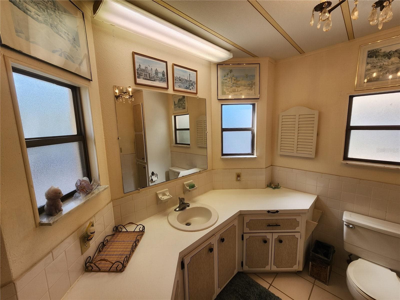 Bathroom - 808 53RD AVE E #301, BRADENTON