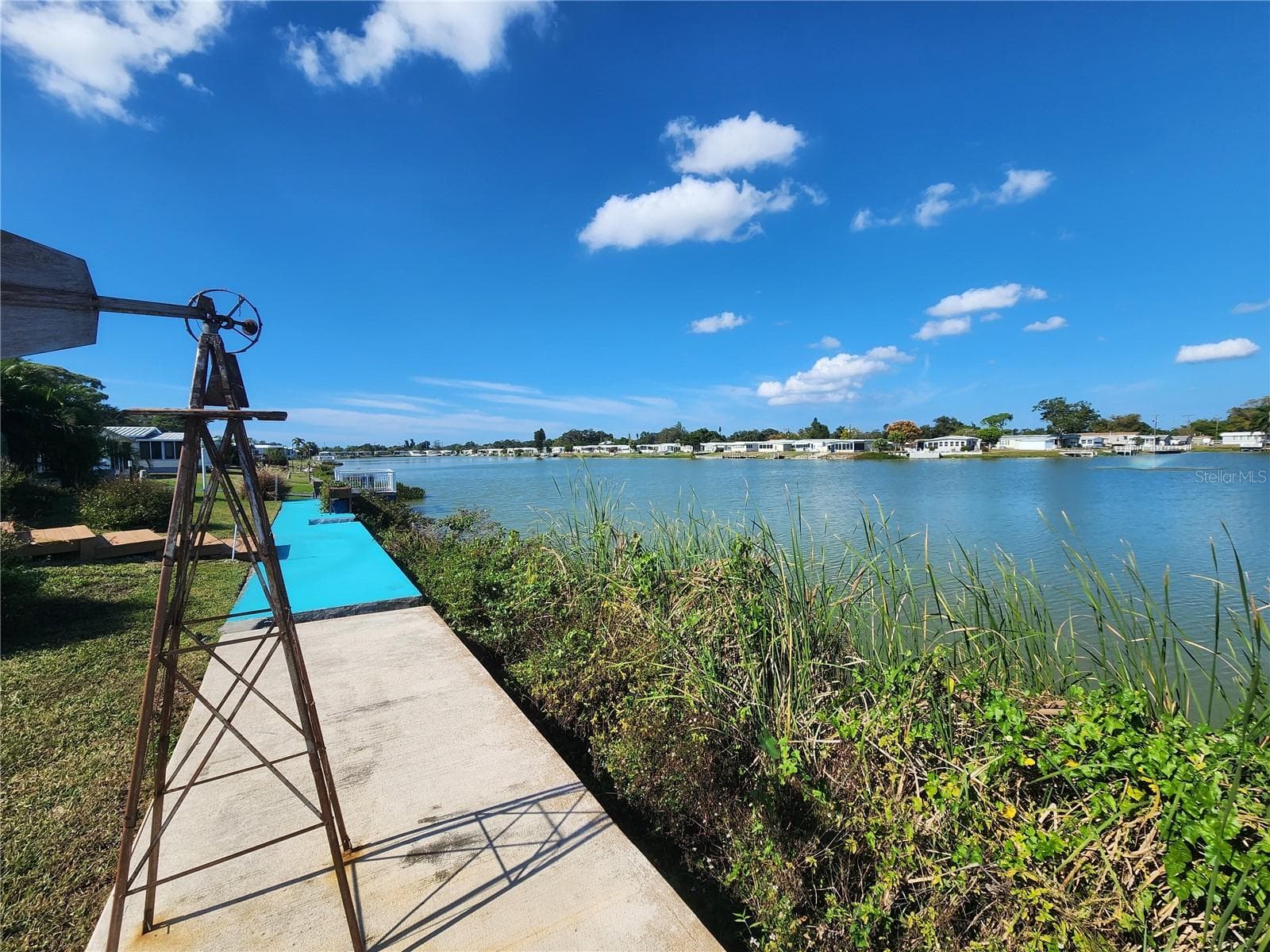 Get the awesome Sunsets and Sun Rises. - 808 53RD AVE E #301, BRADENTON