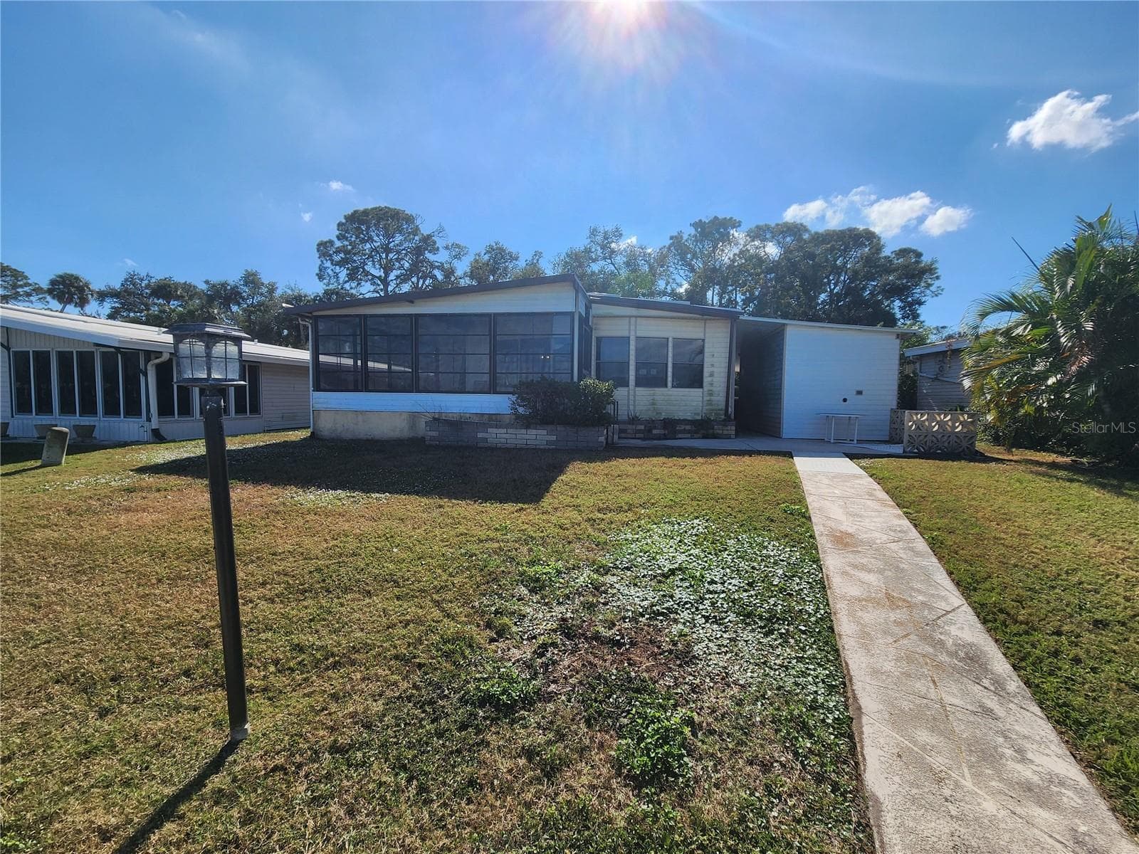 Back yard - 808 53RD AVE E #301, BRADENTON