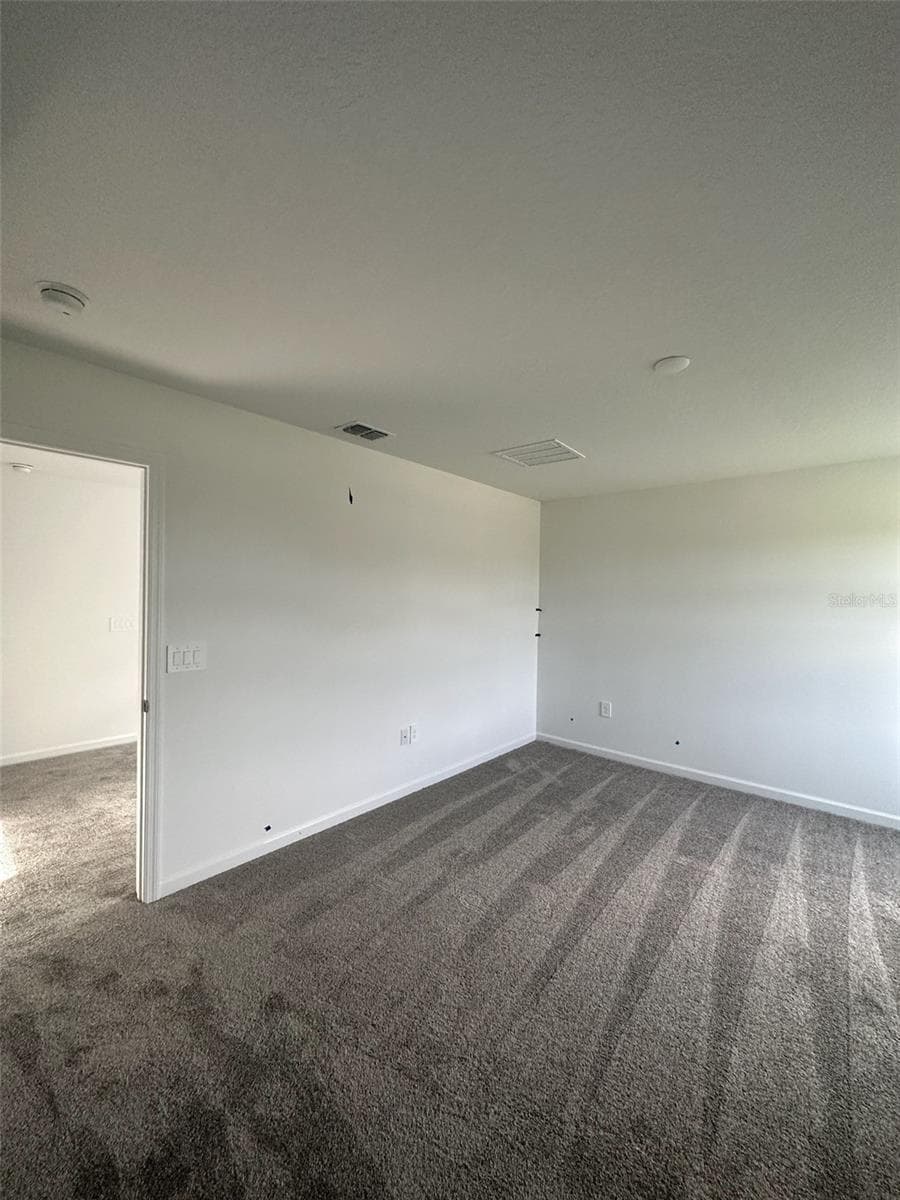 Single Family Residence at 844 DARING DR, DAVENPORT, photo 11 of 19