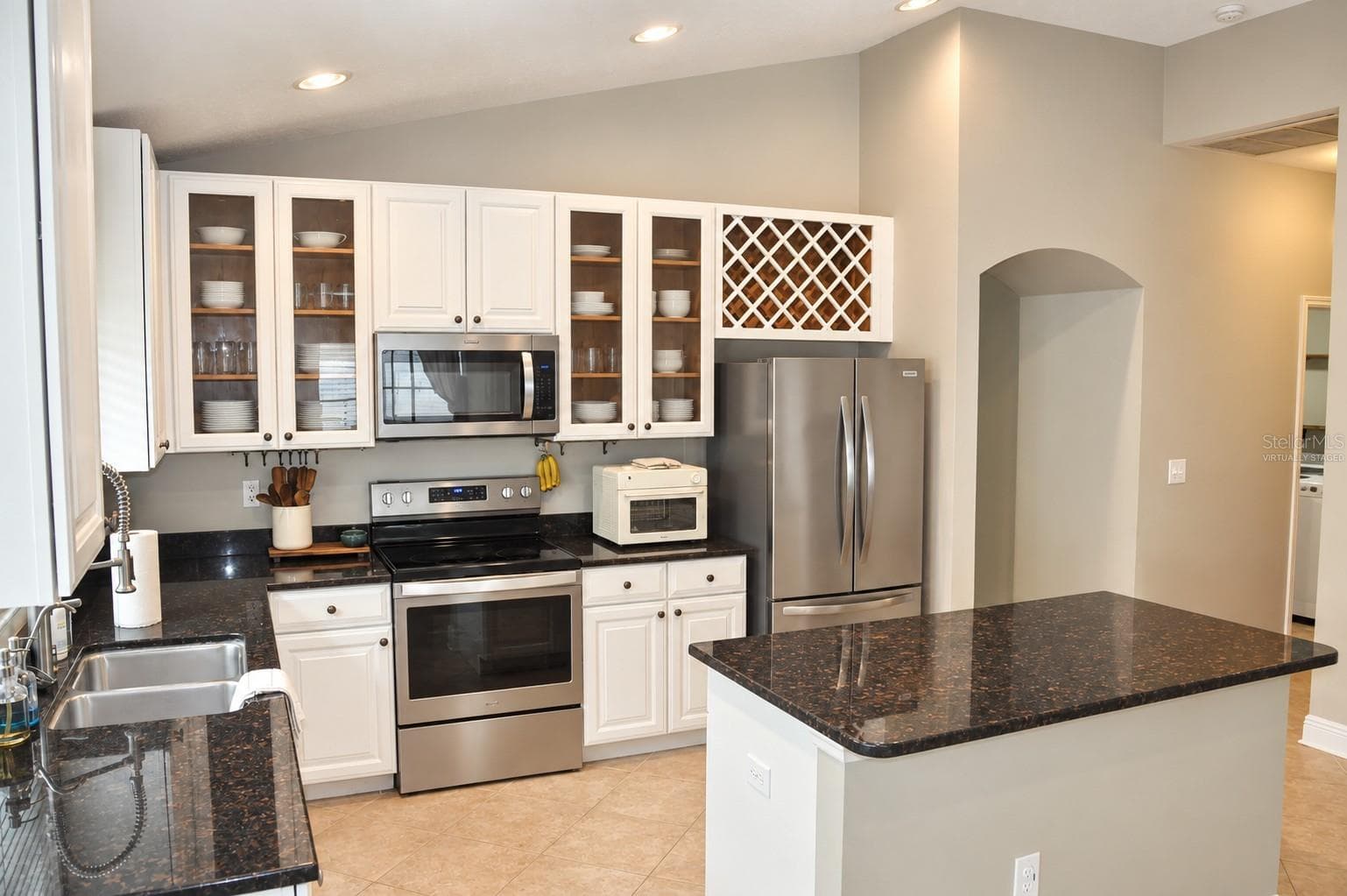 (Virtually Staged) Kitchen 2 - 421 THICKET CREST RD, SEFFNER