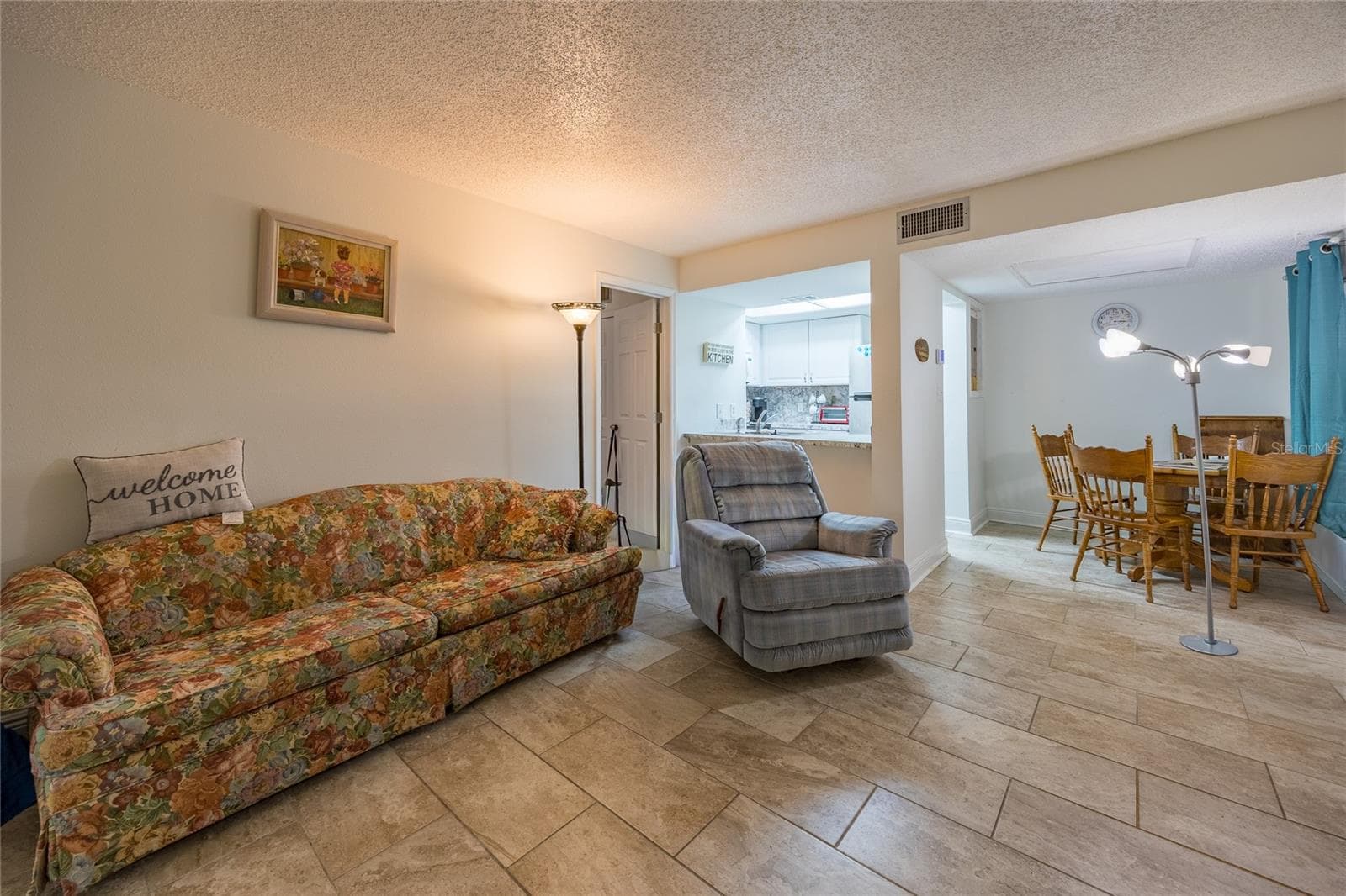 Condominium at 4712 MARINE PKWY #105, NEW PORT RICHEY, photo 3 of 24