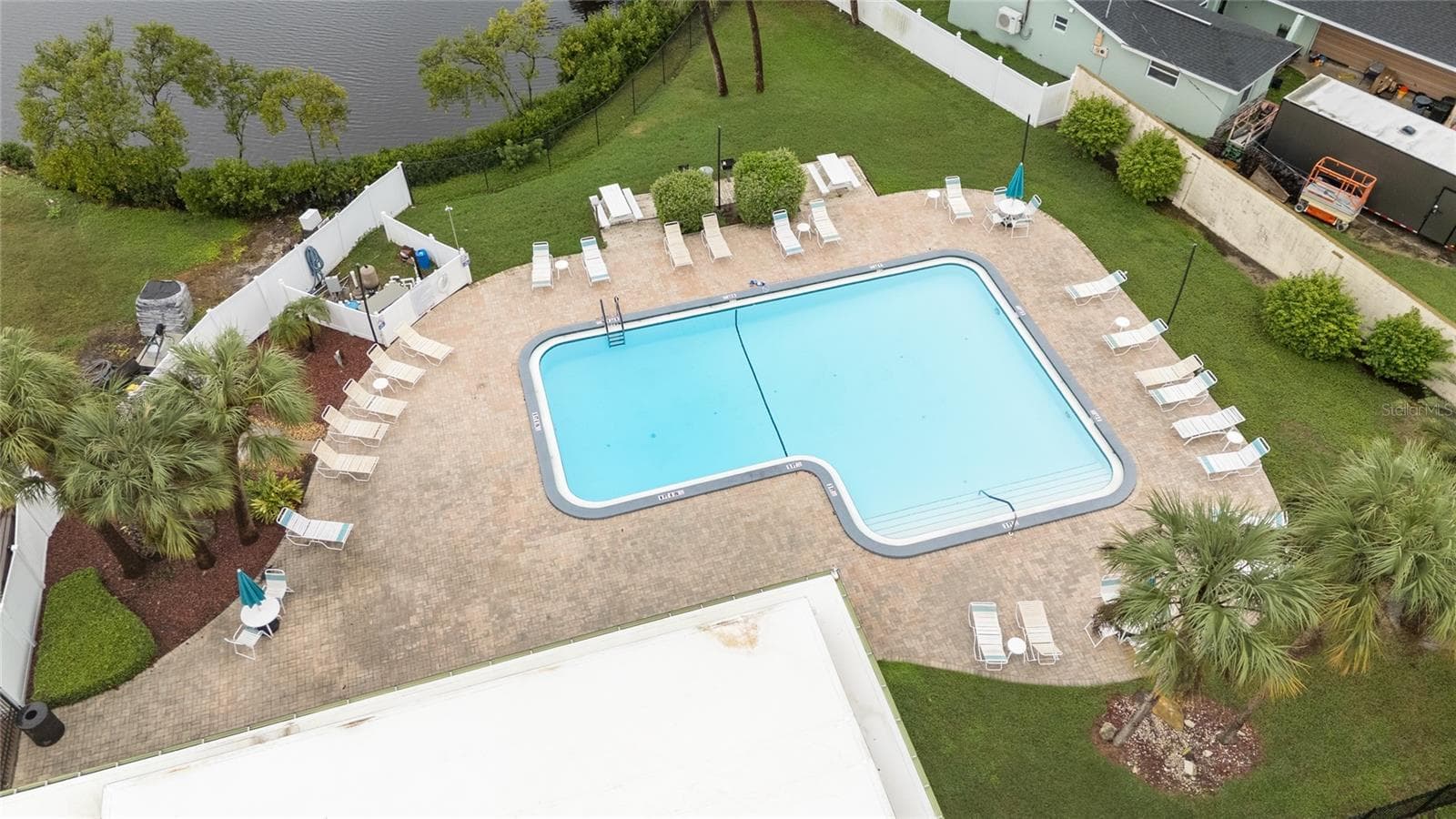 Condominium at 4712 MARINE PKWY #105, NEW PORT RICHEY, photo 14 of 24