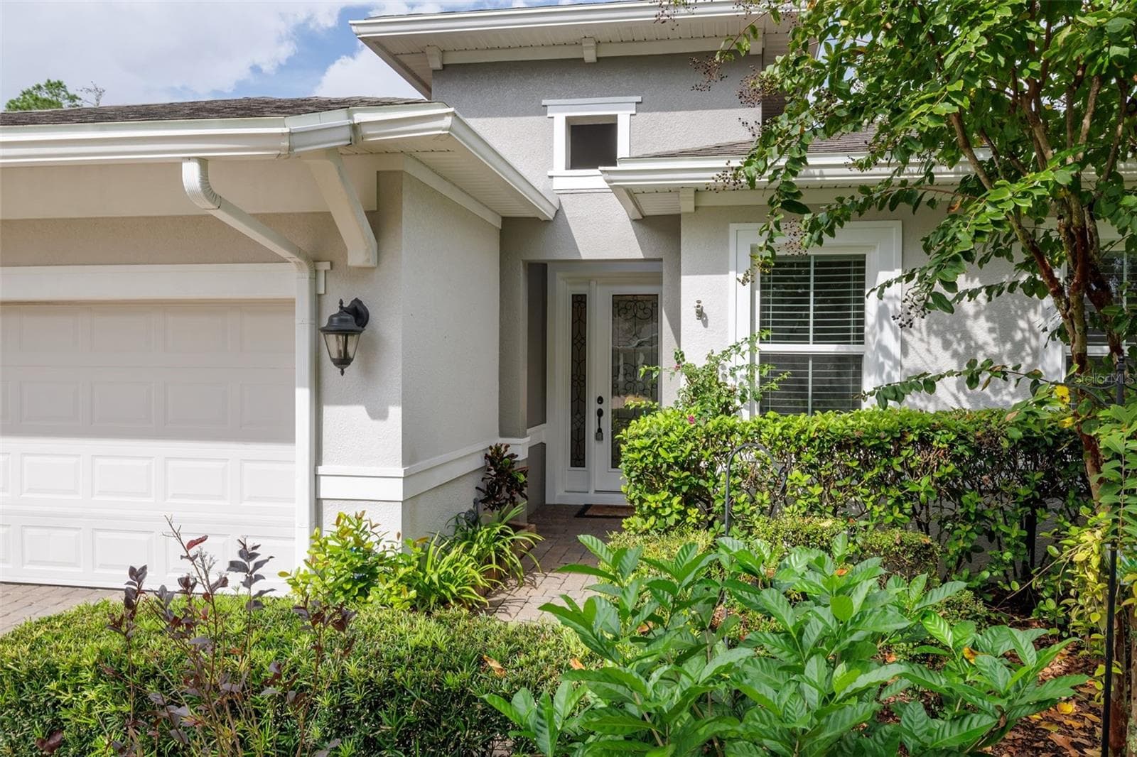 Entry - 1076 GARDENSHIRE LN, DELAND