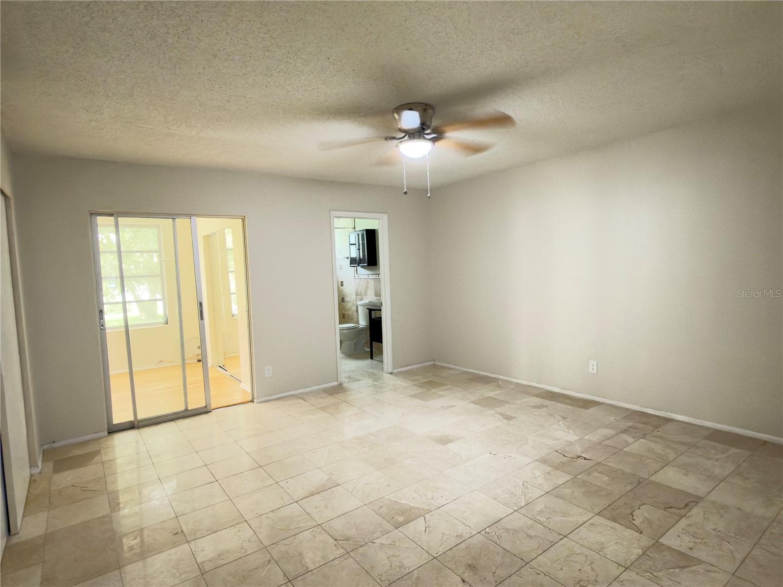 A comfortable retreat after a full day - 2378 ECUADORIAN WAY #22, CLEARWATER