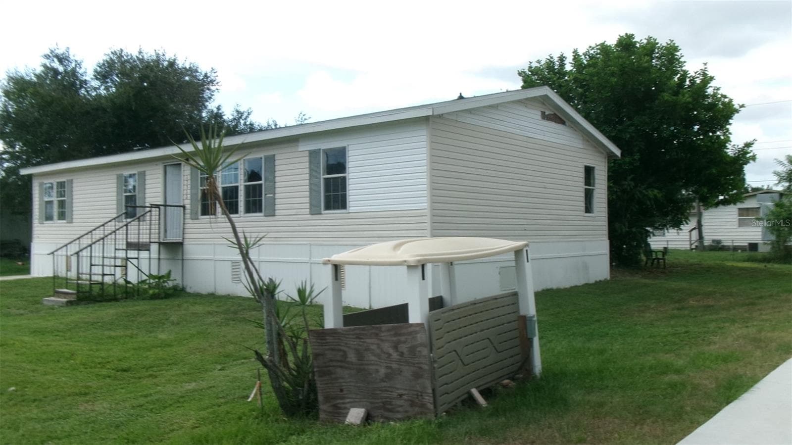 Manufactured Home at 15532 MANGO DR, PUNTA GORDA, photo 20 of 23