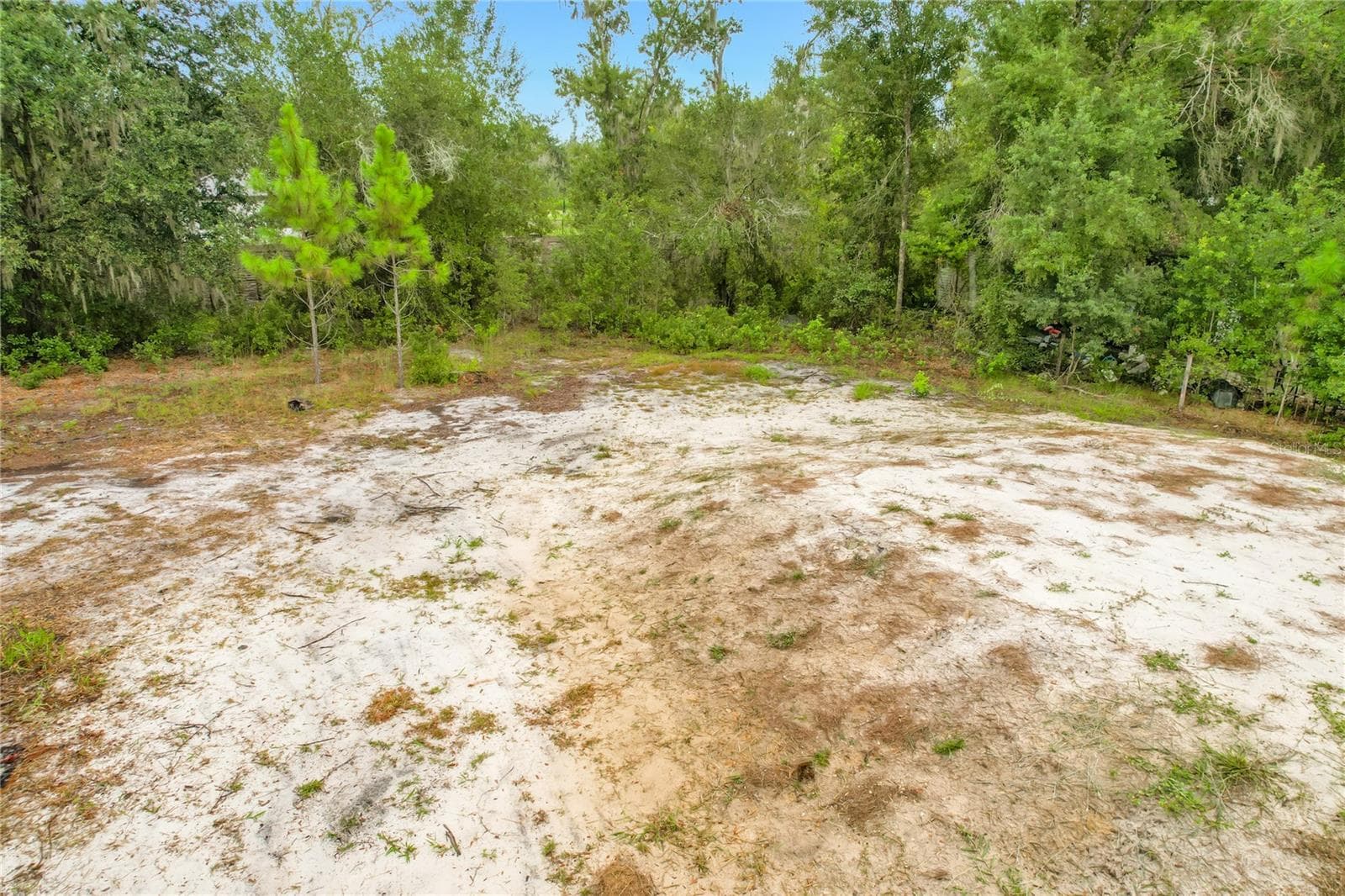 Manufactured Home at 9717 MOORE RD, LAKELAND, photo 36 of 44