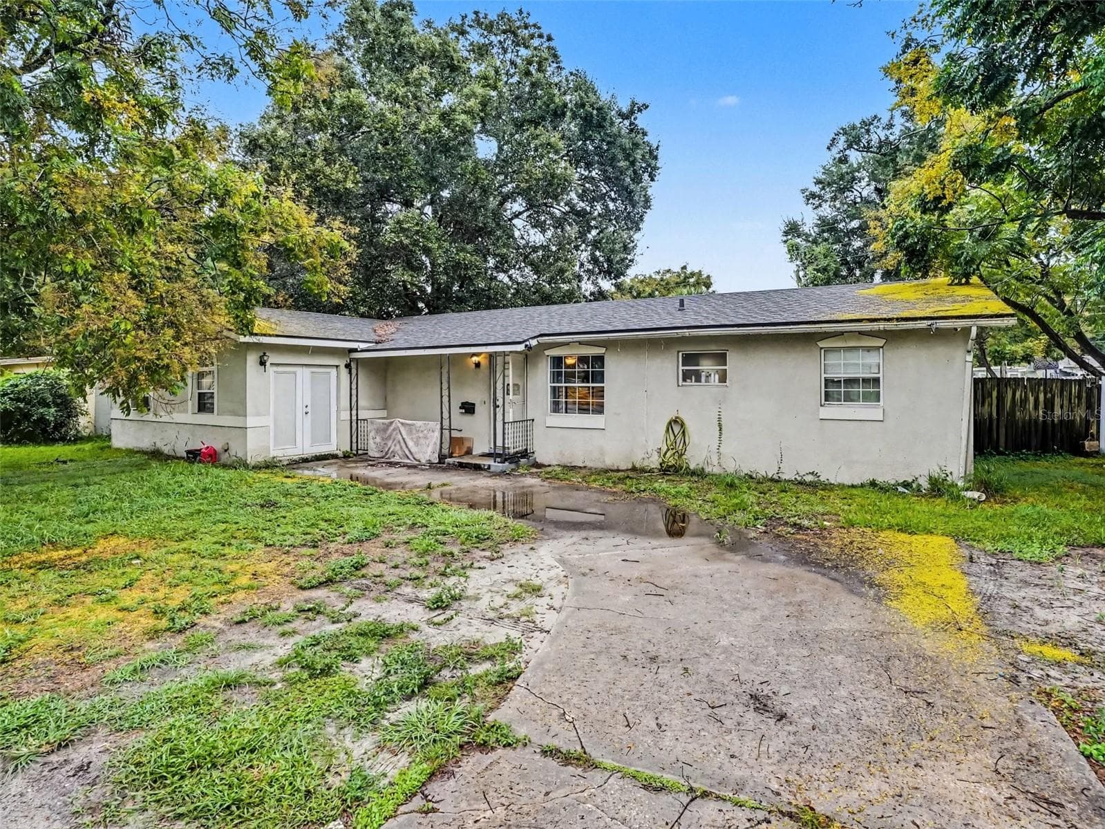 Single Family Residence at 2205 N HIAWASEE RD, ORLANDO, photo 3 of 31