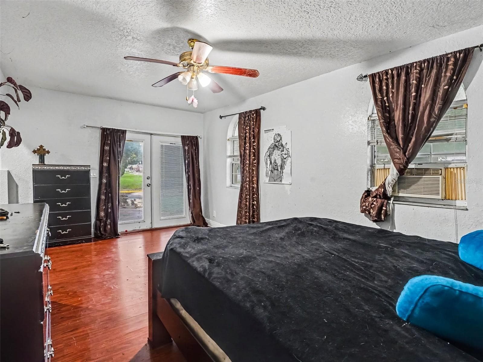 Single Family Residence at 2205 N HIAWASEE RD, ORLANDO, photo 15 of 31