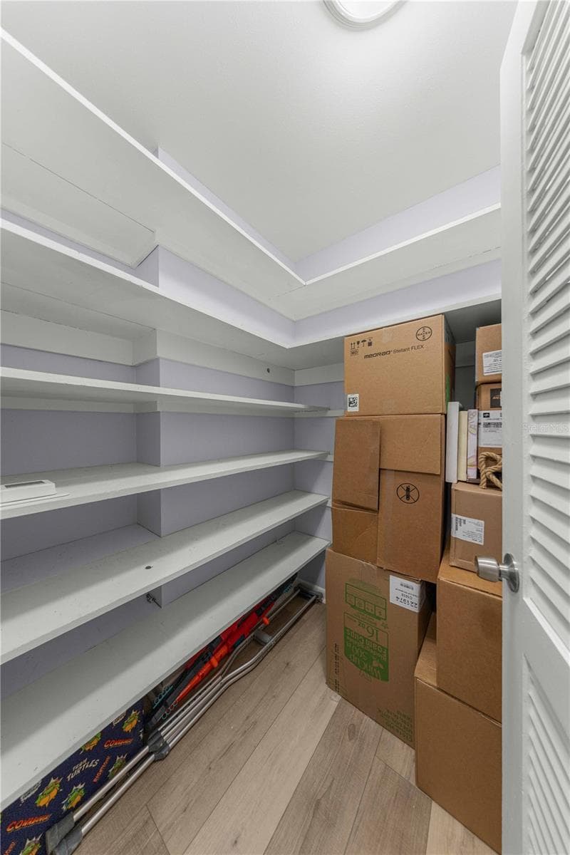 HALL STORAGE CLOSET - 1413 SE 36TH AVE, OCALA