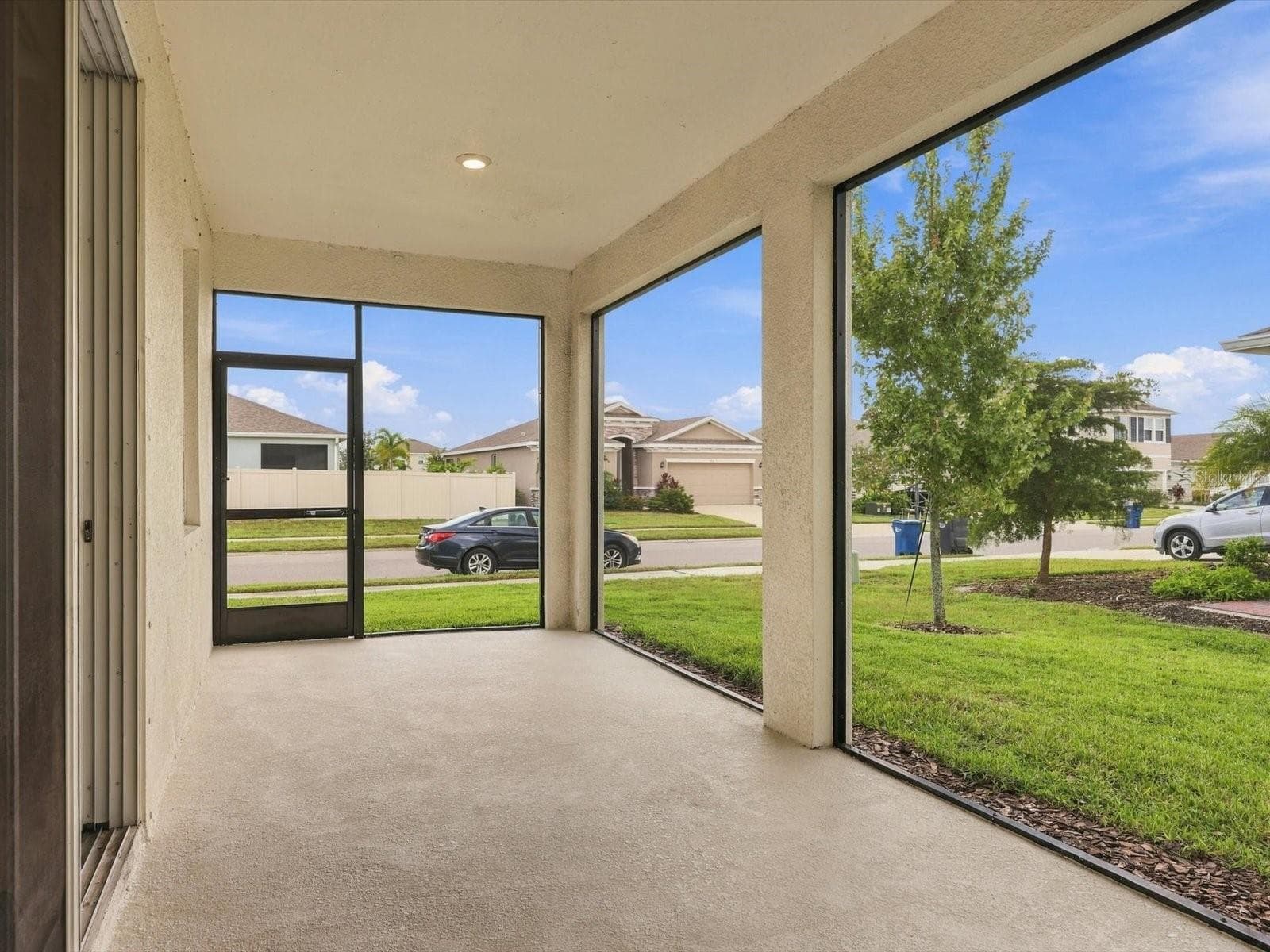 Single Family Residence at 17758 CANTARINA CV, LAKEWOOD RANCH, photo 34 of 51
