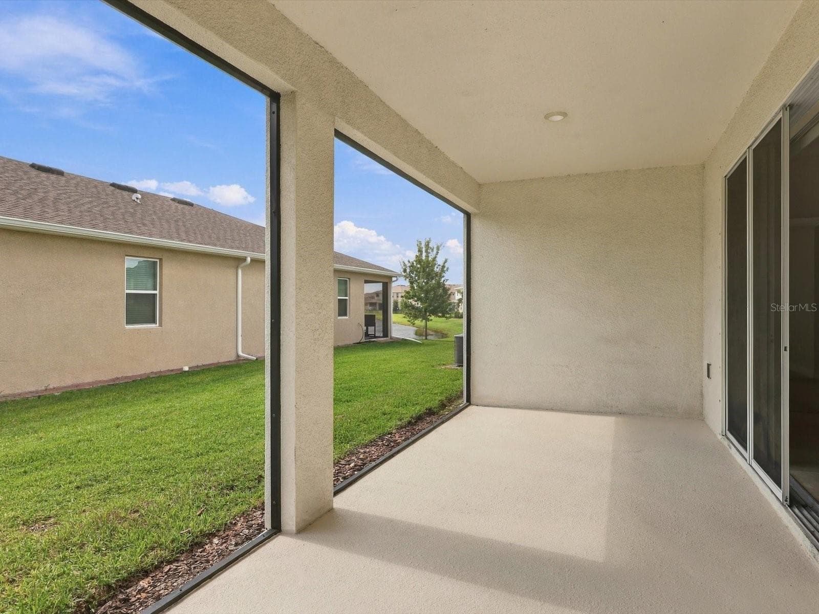 Single Family Residence at 17758 CANTARINA CV, LAKEWOOD RANCH, photo 35 of 51