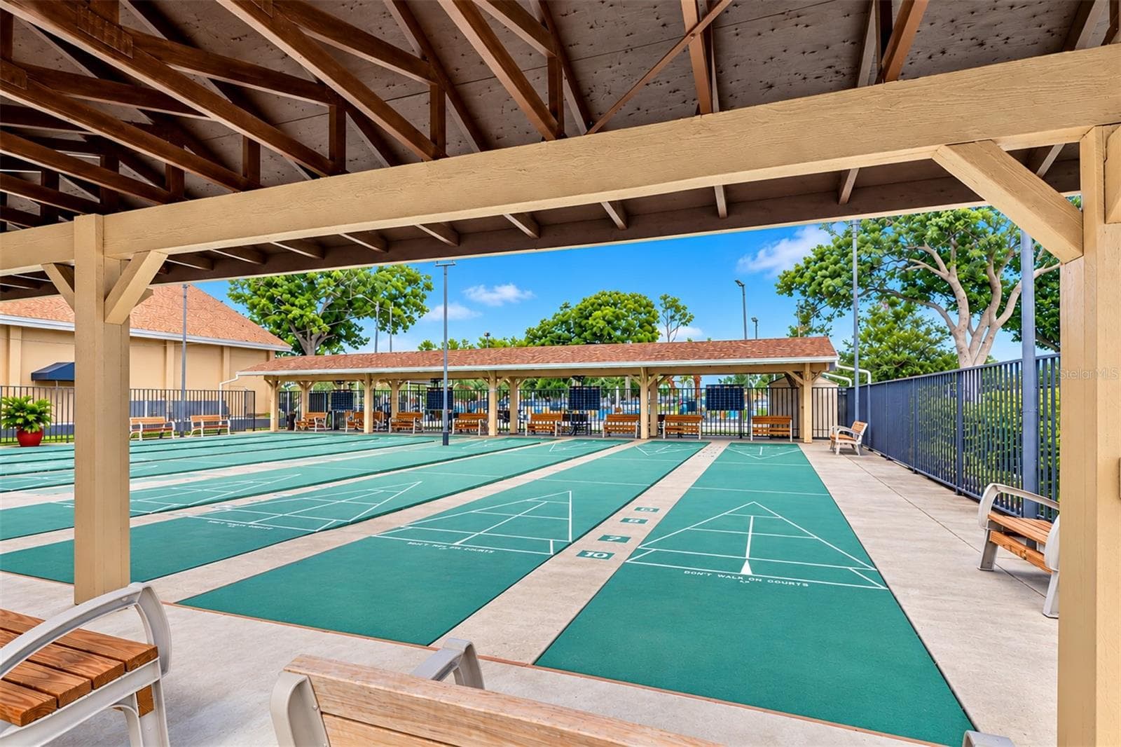 Shuffleboard courts - 978 MADRID DR, PALM HARBOR
