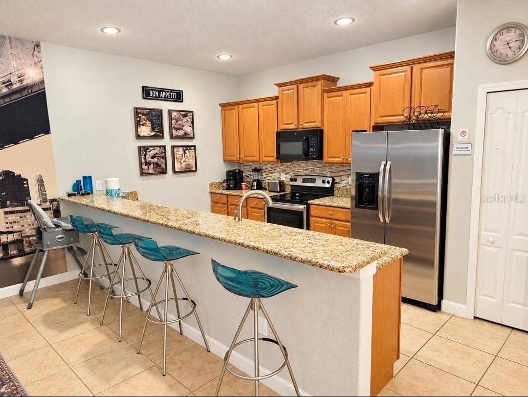 Townhouse at 8961 BISMARCK PALM RD, KISSIMMEE, photo 4 of 20