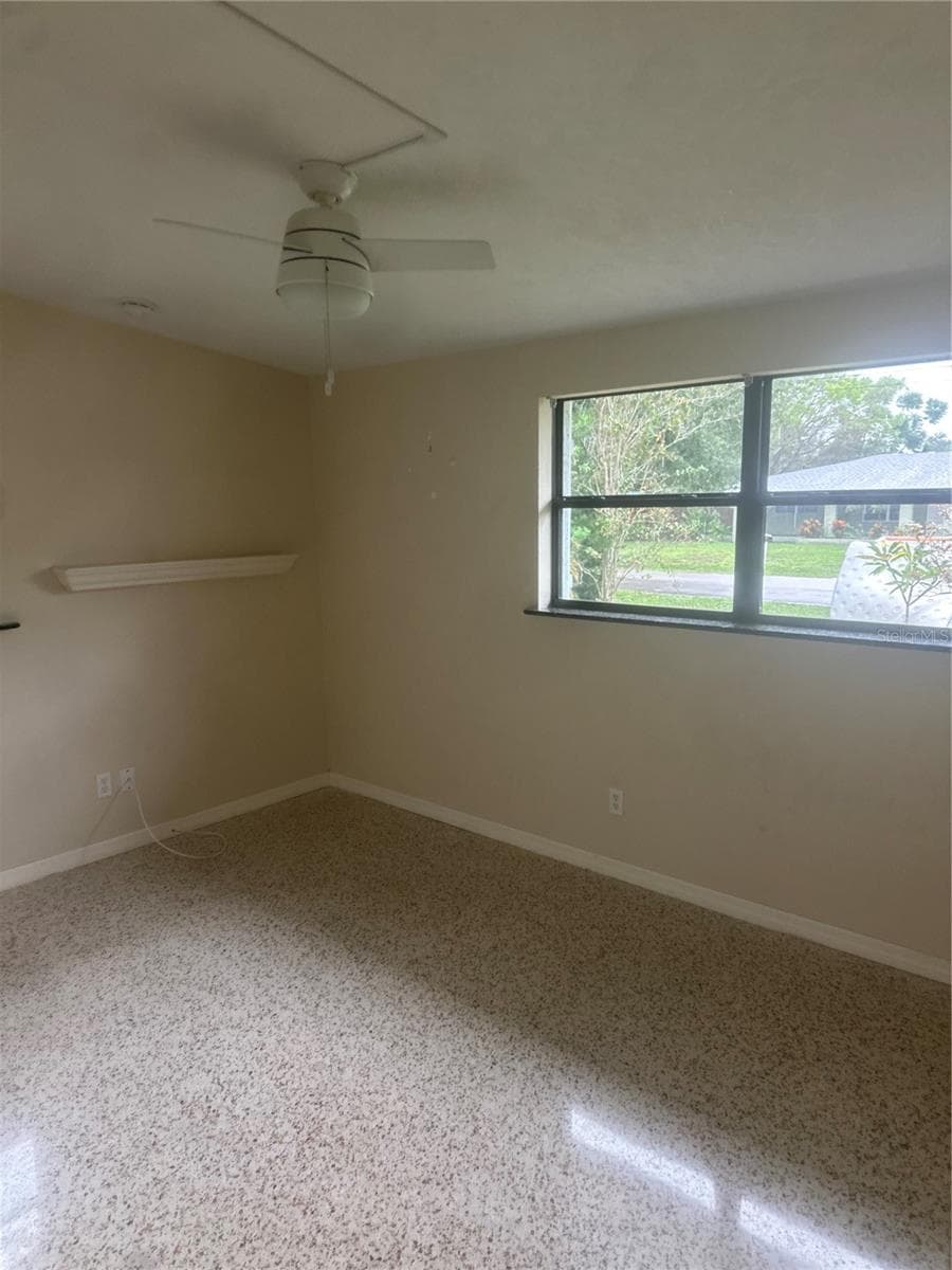 Bedroom - 4702 CRONIN DR, SARASOTA