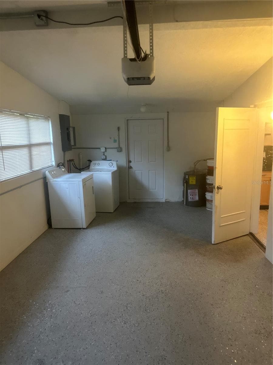 Garage - 4702 CRONIN DR, SARASOTA