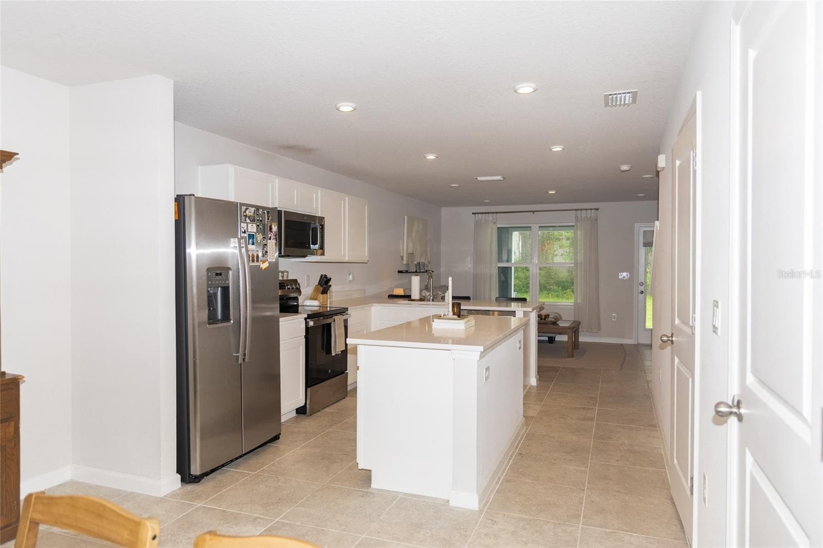 Townhouse at 11398 SPECTACLED DR, NEW PORT RICHEY, photo 5 of 30