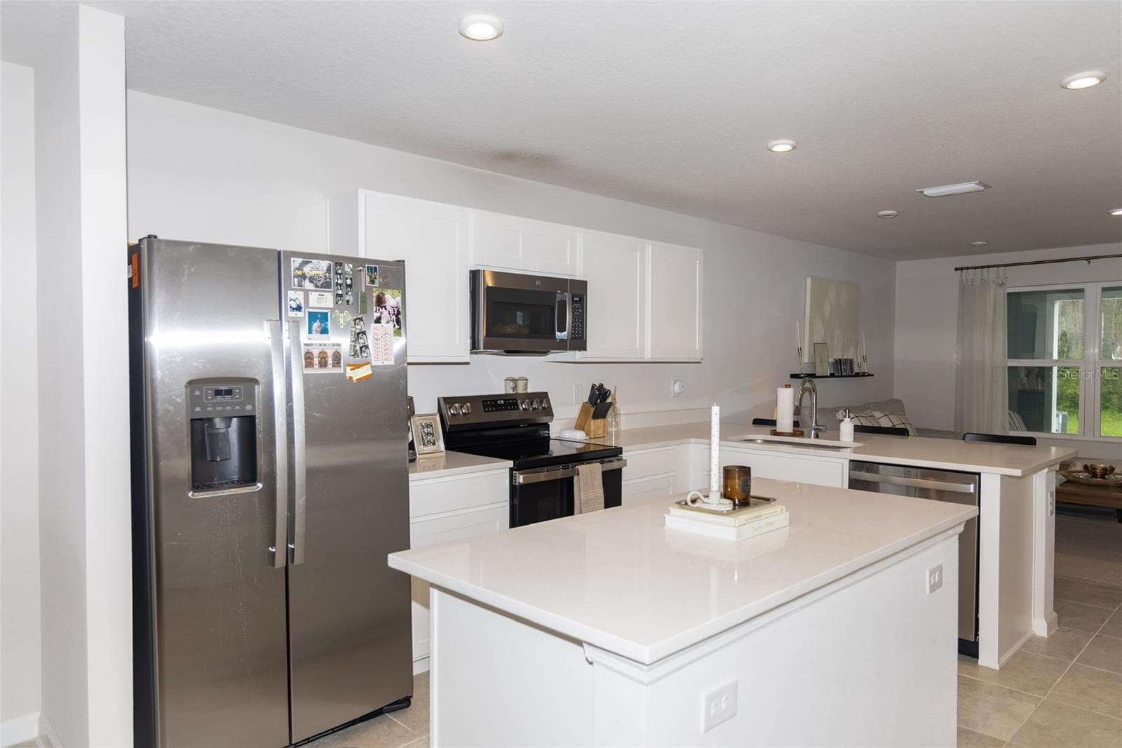 Townhouse at 11398 SPECTACLED DR, NEW PORT RICHEY, photo 6 of 30