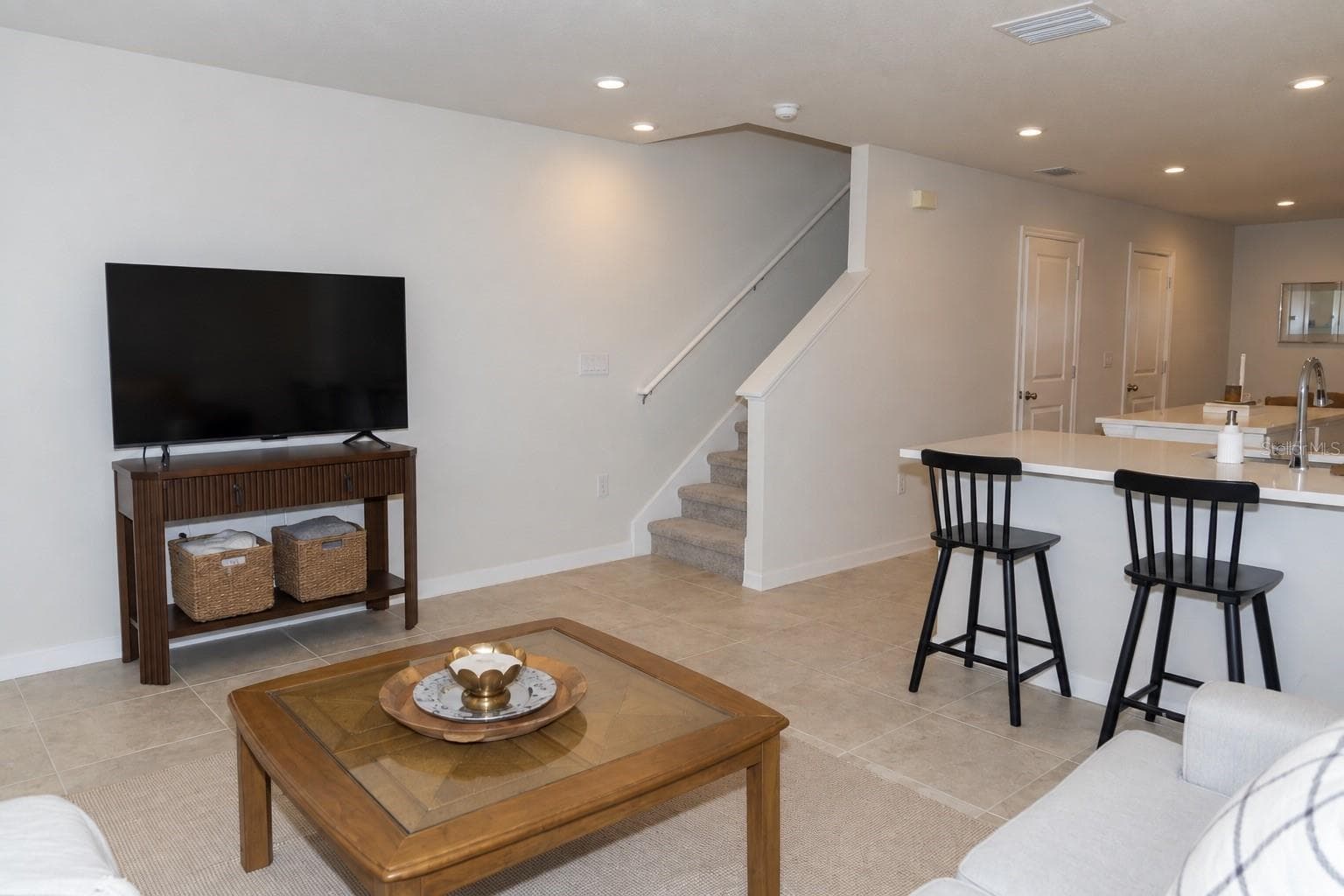 Townhouse at 11398 SPECTACLED DR, NEW PORT RICHEY, photo 11 of 30
