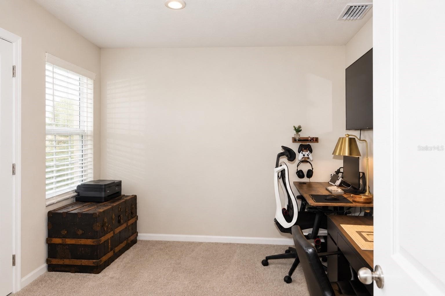Townhouse at 11398 SPECTACLED DR, NEW PORT RICHEY, photo 13 of 30