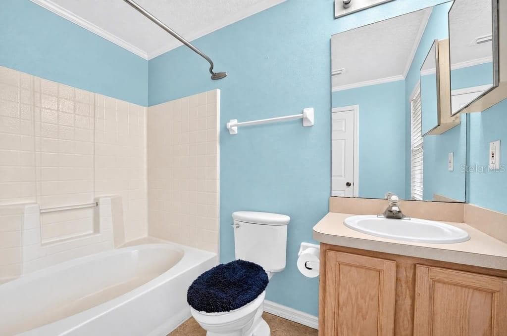 primary bathroom - 2316 WILLOW OAK DR, EDGEWATER