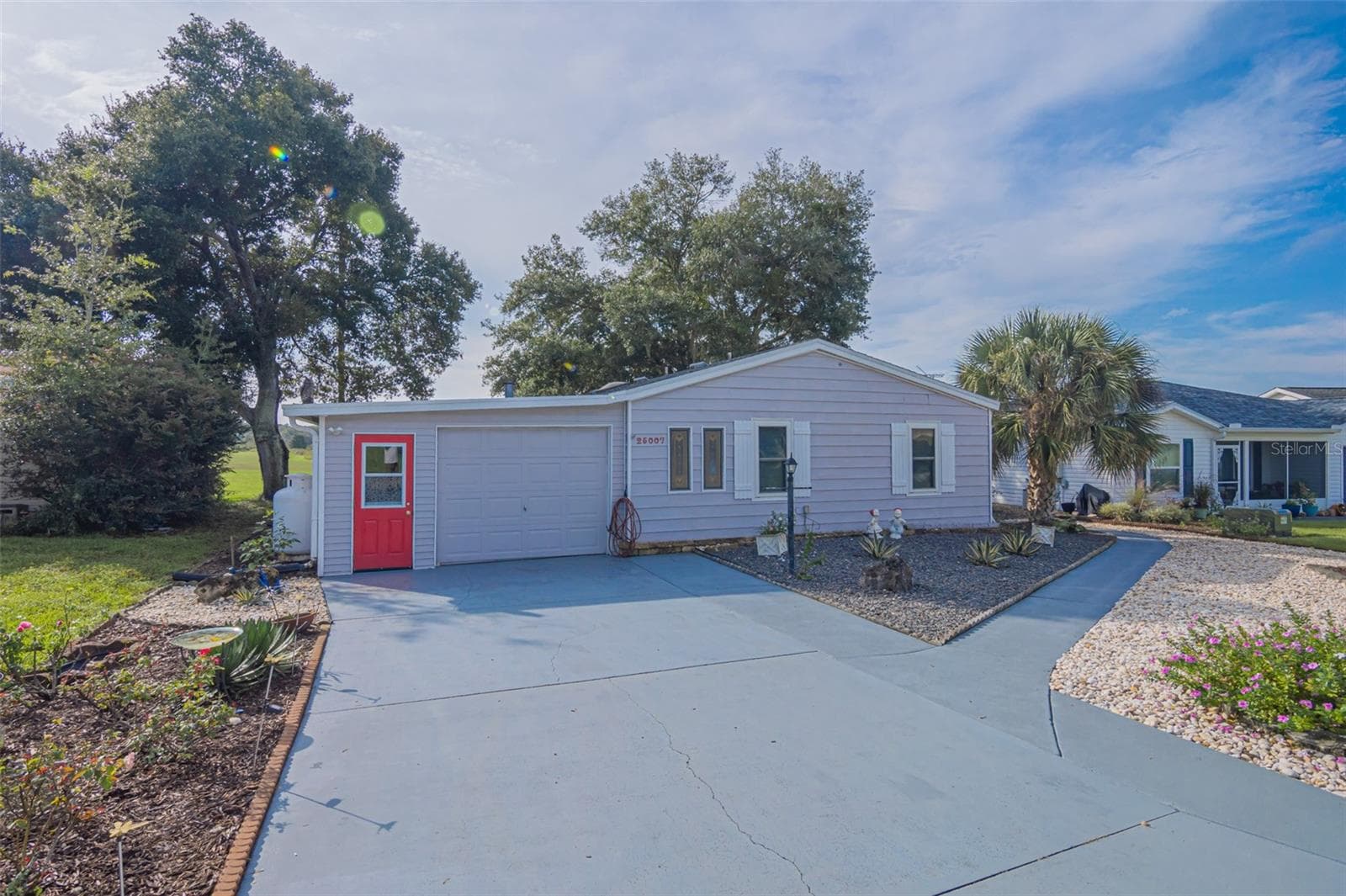 Manufactured Home at 25007 BELLEVUE, LEESBURG, photo 45 of 48