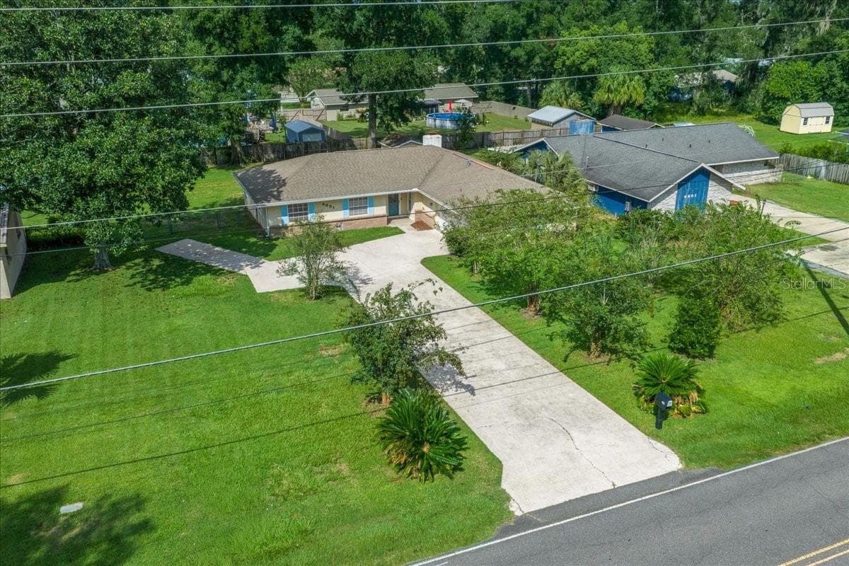 Single Family Residence at 4851 NE 7TH ST, OCALA, photo 5 of 75